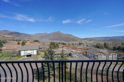 Townhouse For Sale - 882 W Schneitter Circle<br/> Midway, UT 84049