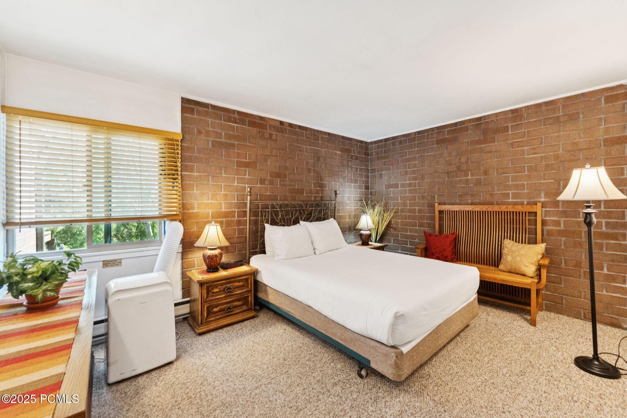 Park City, Utah 84060, United States, 4 Bedrooms Bedrooms, ,3 BathroomsBathrooms,Residential,Active,194321