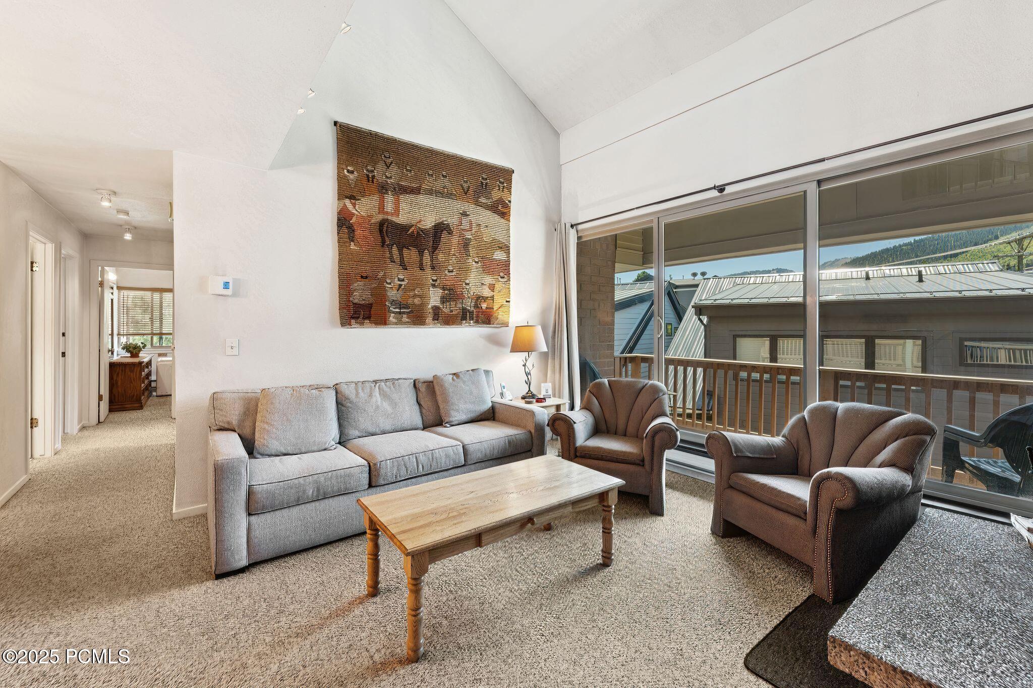 Park City, Utah 84060, United States, 4 Bedrooms Bedrooms, ,3 BathroomsBathrooms,Residential,Active,194321