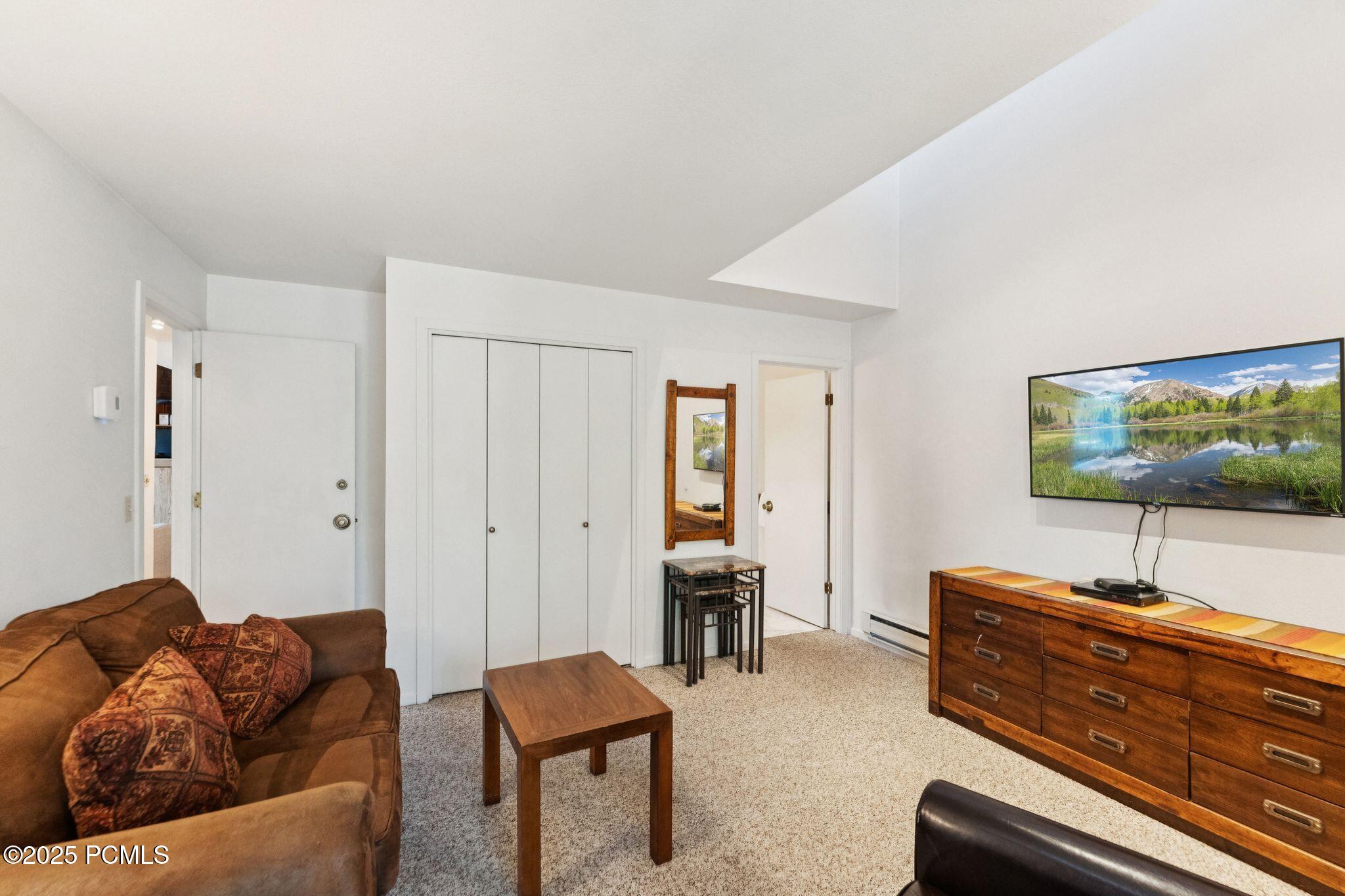 Park City, Utah 84060, United States, 4 Bedrooms Bedrooms, ,3 BathroomsBathrooms,Residential,Active,194321