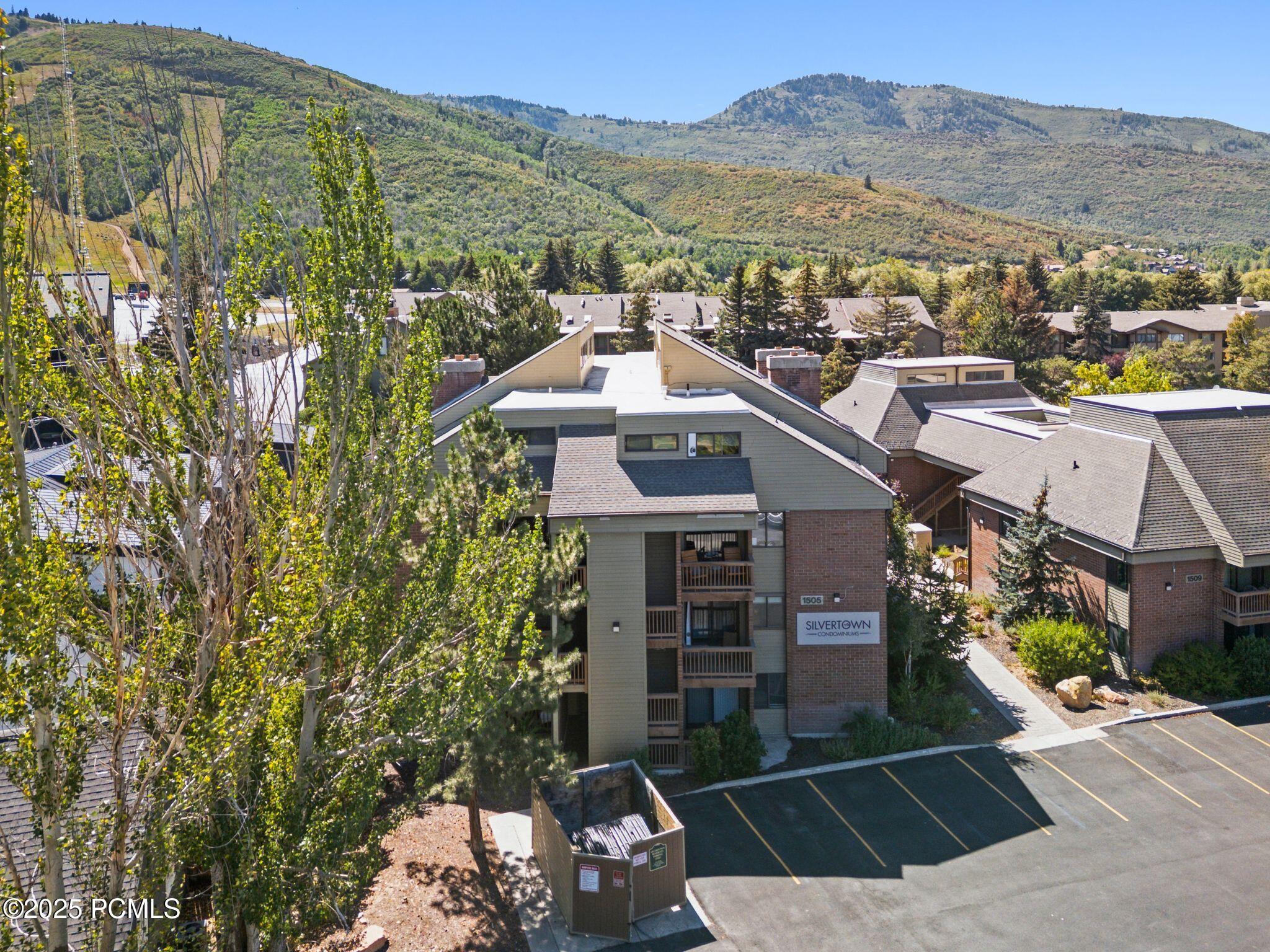 Park City, Utah 84060, United States, 4 Bedrooms Bedrooms, ,3 BathroomsBathrooms,Residential,Active,194321