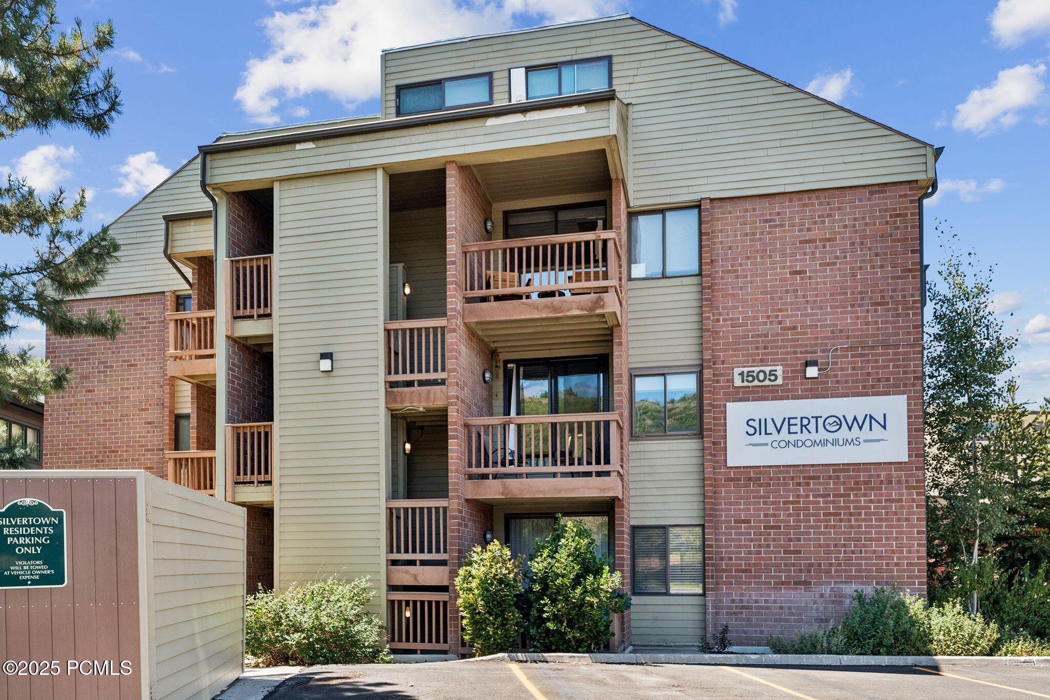 Park City, Utah 84060, United States, 4 Bedrooms Bedrooms, ,3 BathroomsBathrooms,Residential,Active,194321