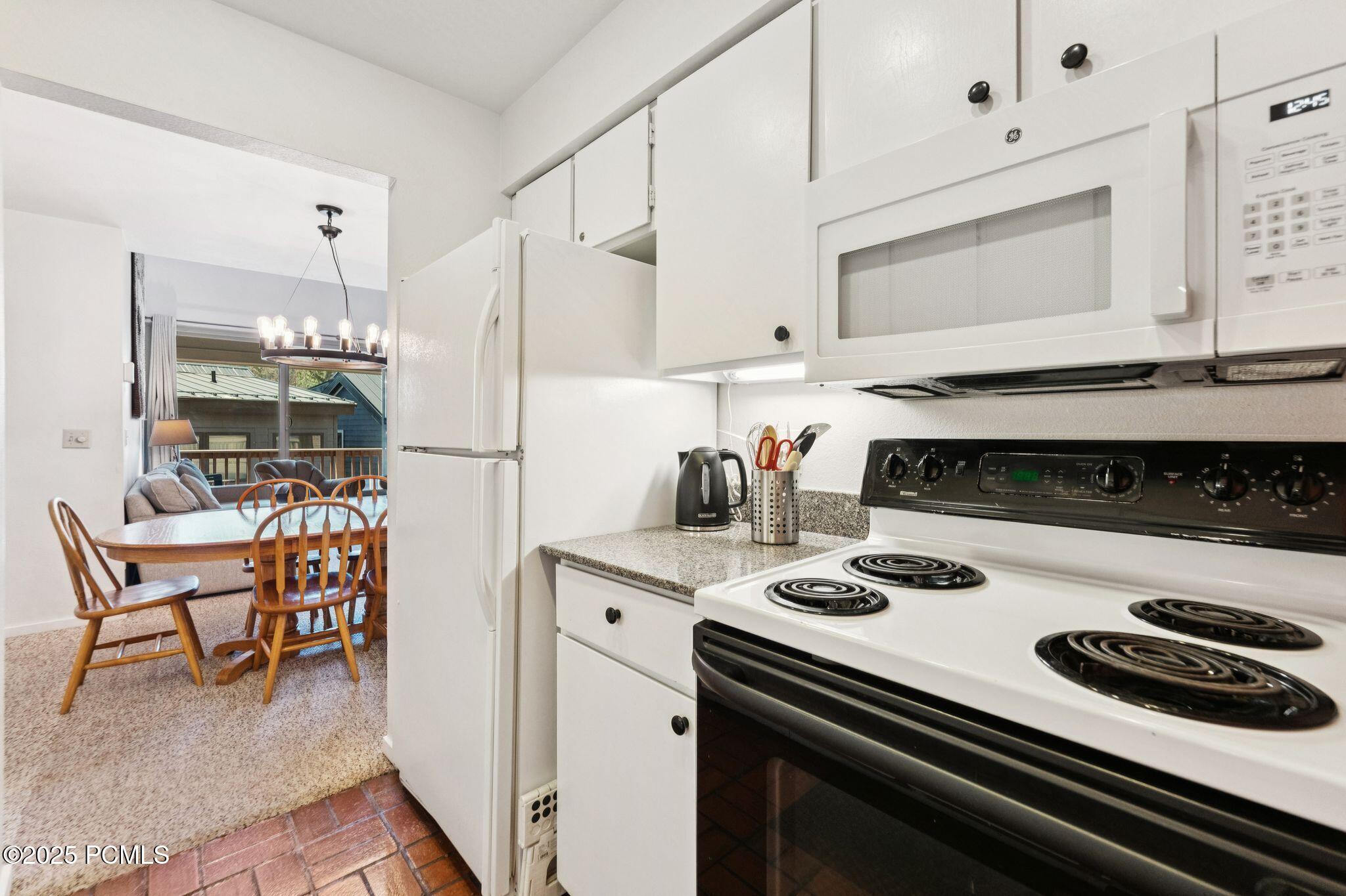 Park City, Utah 84060, United States, 4 Bedrooms Bedrooms, ,3 BathroomsBathrooms,Residential,Active,194321