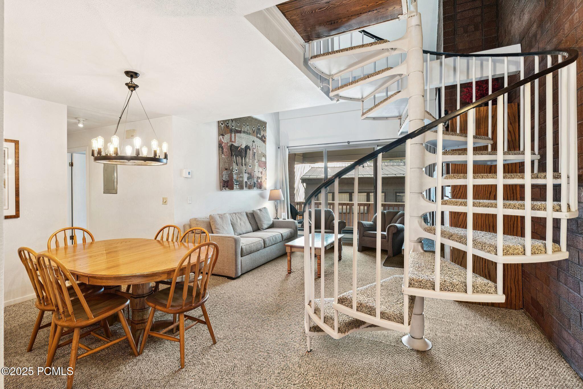 Park City, Utah 84060, United States, 4 Bedrooms Bedrooms, ,3 BathroomsBathrooms,Residential,Active,194321