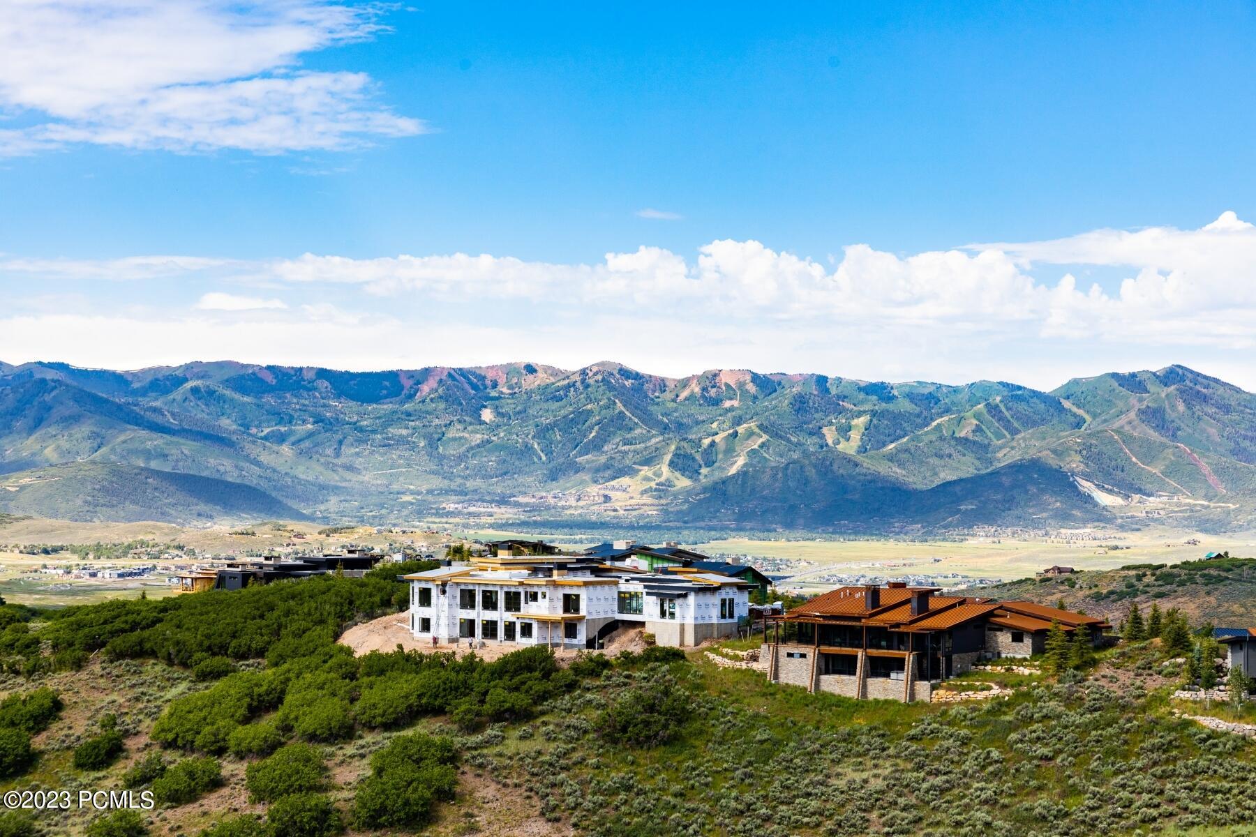 Park City, Utah 84098, United States, 5 Bedrooms Bedrooms, ,7 BathroomsBathrooms,Residential,Pending,71157
