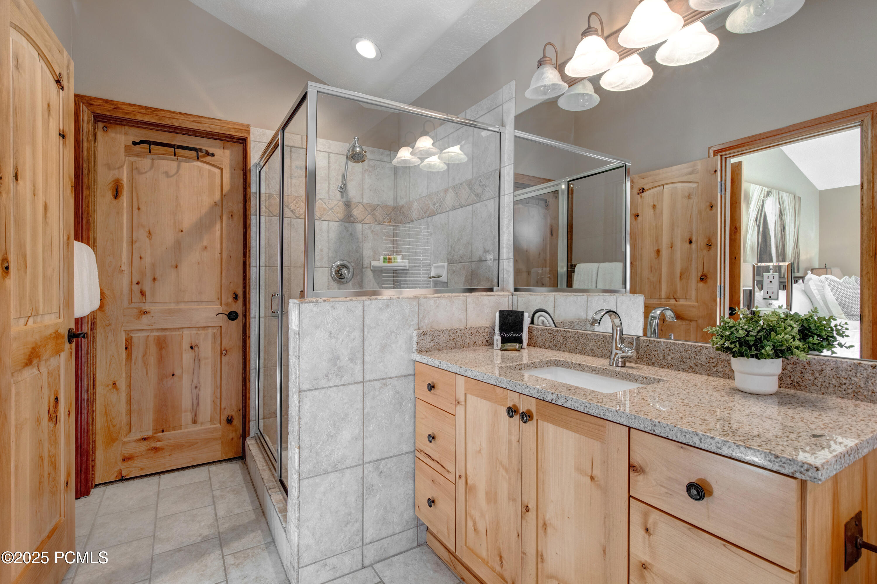 544 Rossie Hill Drive, Park City, Utah image 20