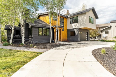 Homes For Sale - 1702 Creek Side Lane<br/> Summit County, Park City, UT 84098