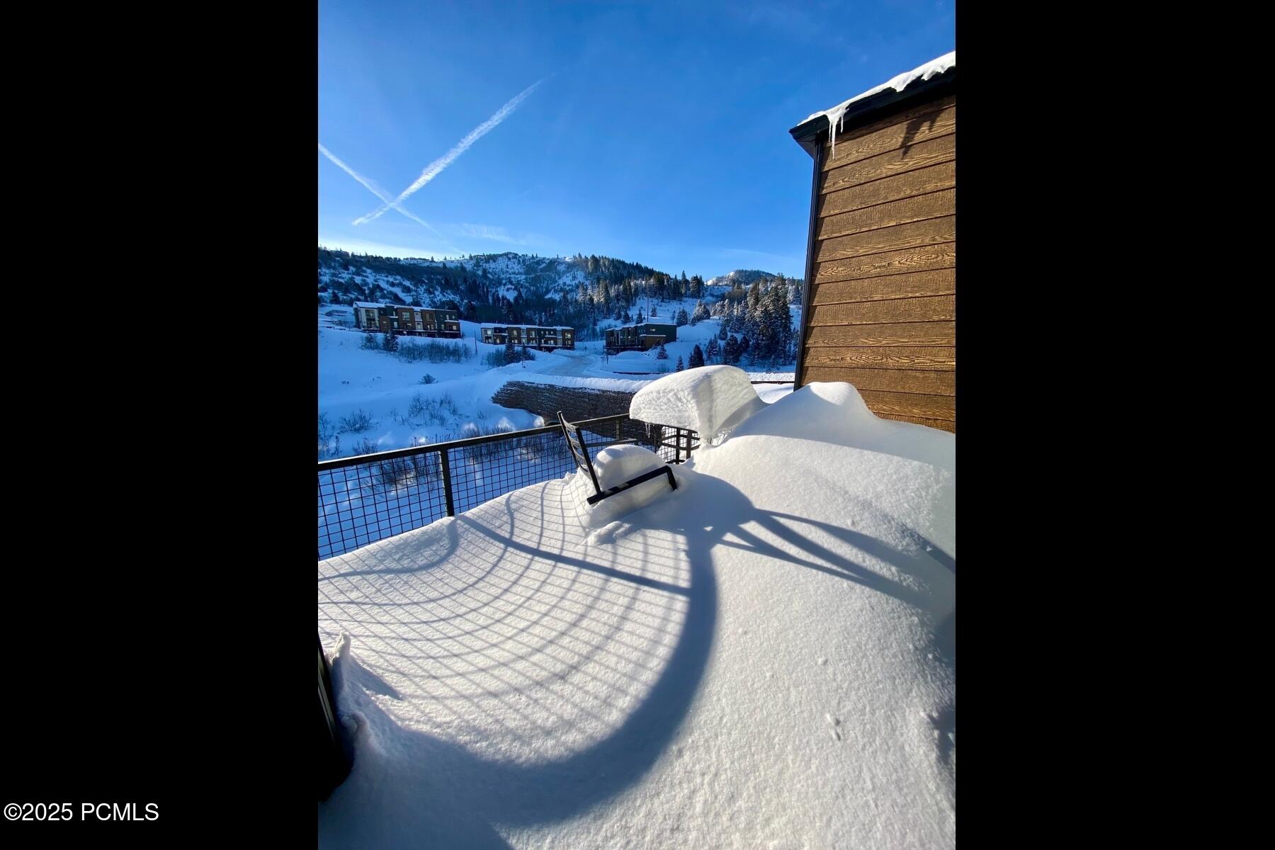 Park City, Utah 84098, United States, 2 Bedrooms Bedrooms, ,3 BathroomsBathrooms,Residential,Active,95059