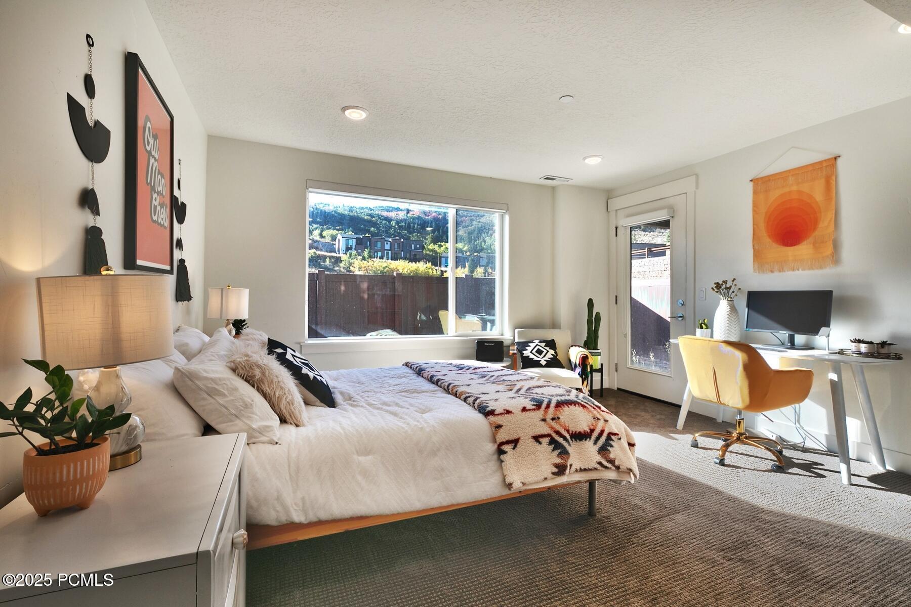 Park City, Utah 84098, United States, 2 Bedrooms Bedrooms, ,3 BathroomsBathrooms,Residential,Active,95059