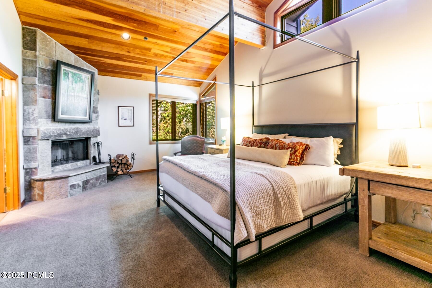 Park City, Utah 84060, United States, 3 Bedrooms Bedrooms, ,4 BathroomsBathrooms,Residential,Active,161826