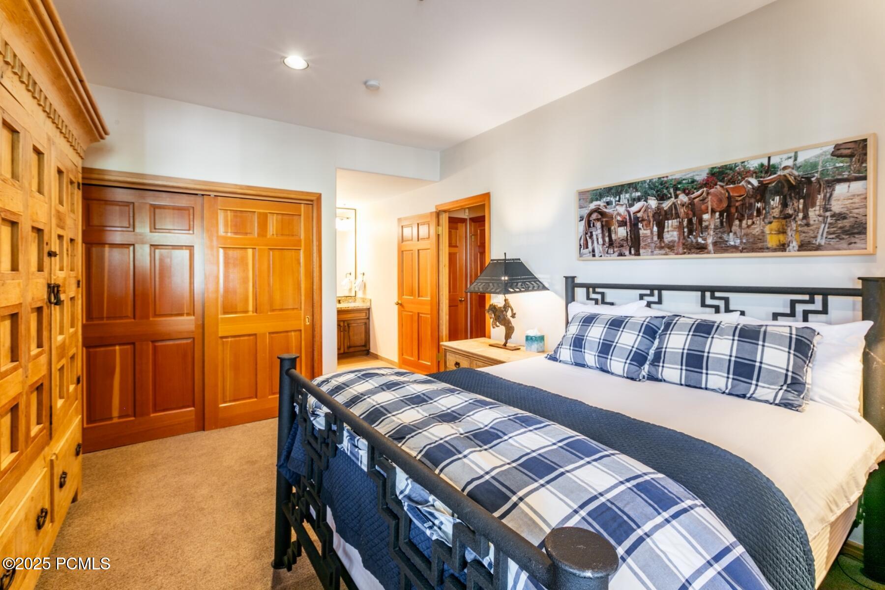 Park City, Utah 84060, United States, 3 Bedrooms Bedrooms, ,4 BathroomsBathrooms,Residential,Active,161826