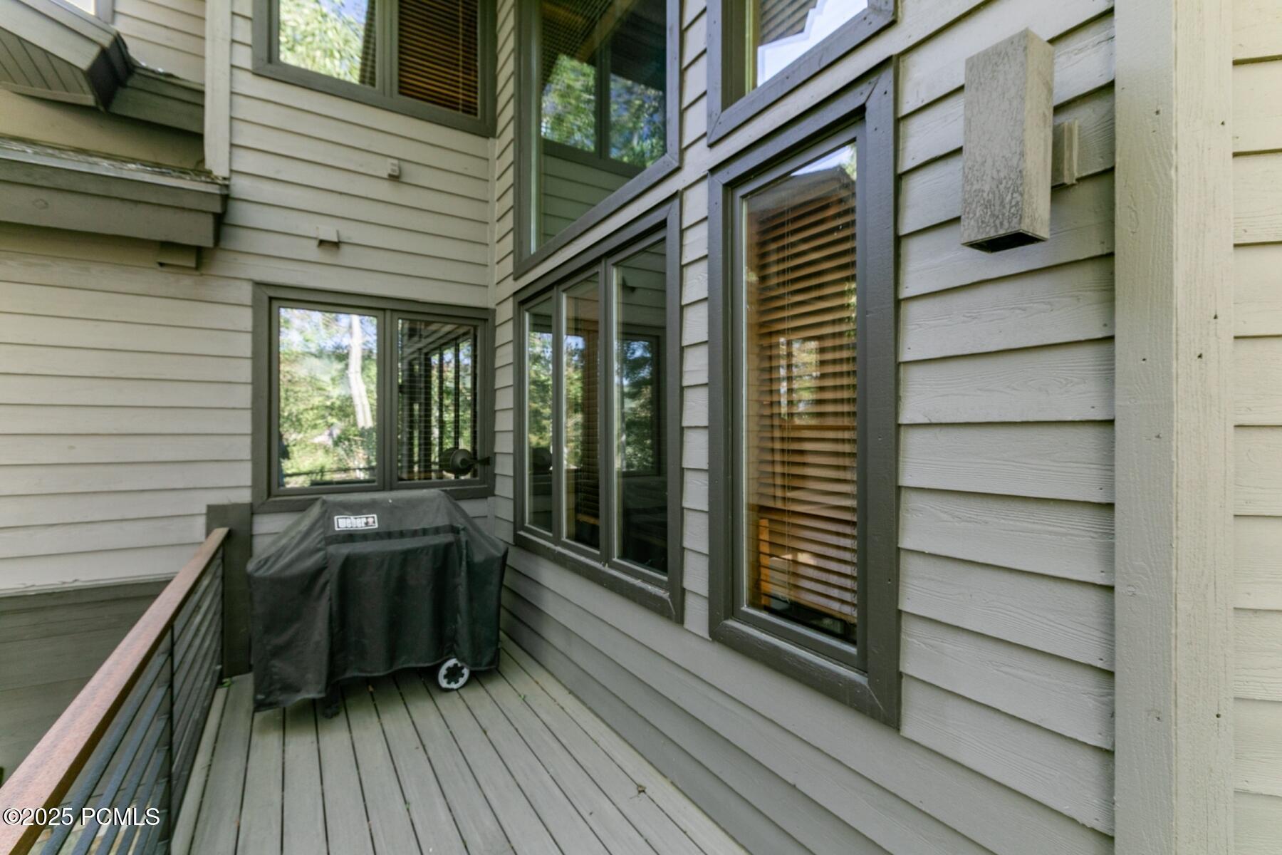 Park City, Utah 84060, United States, 3 Bedrooms Bedrooms, ,4 BathroomsBathrooms,Residential,Active,161826