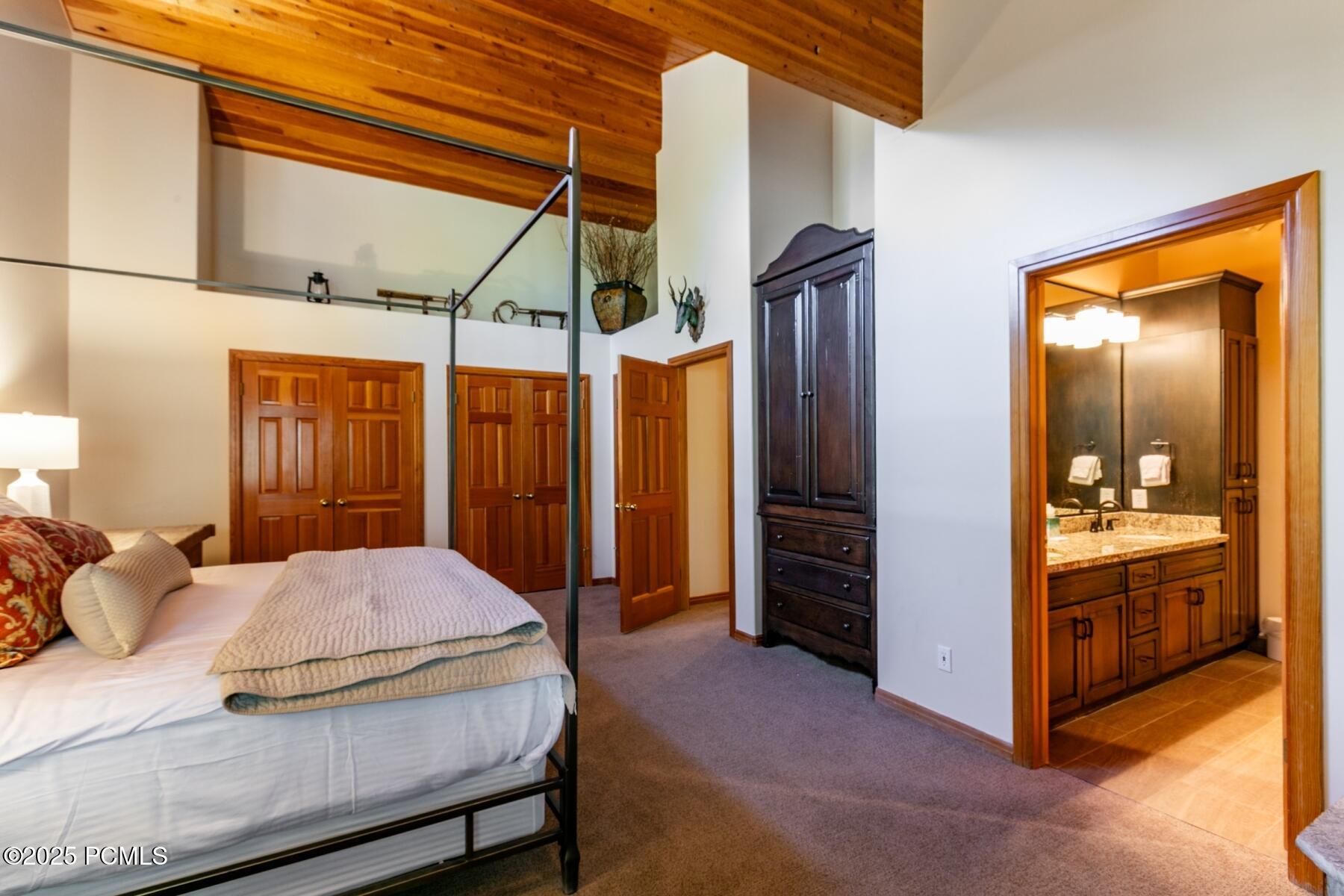 Park City, Utah 84060, United States, 3 Bedrooms Bedrooms, ,4 BathroomsBathrooms,Residential,Active,161826