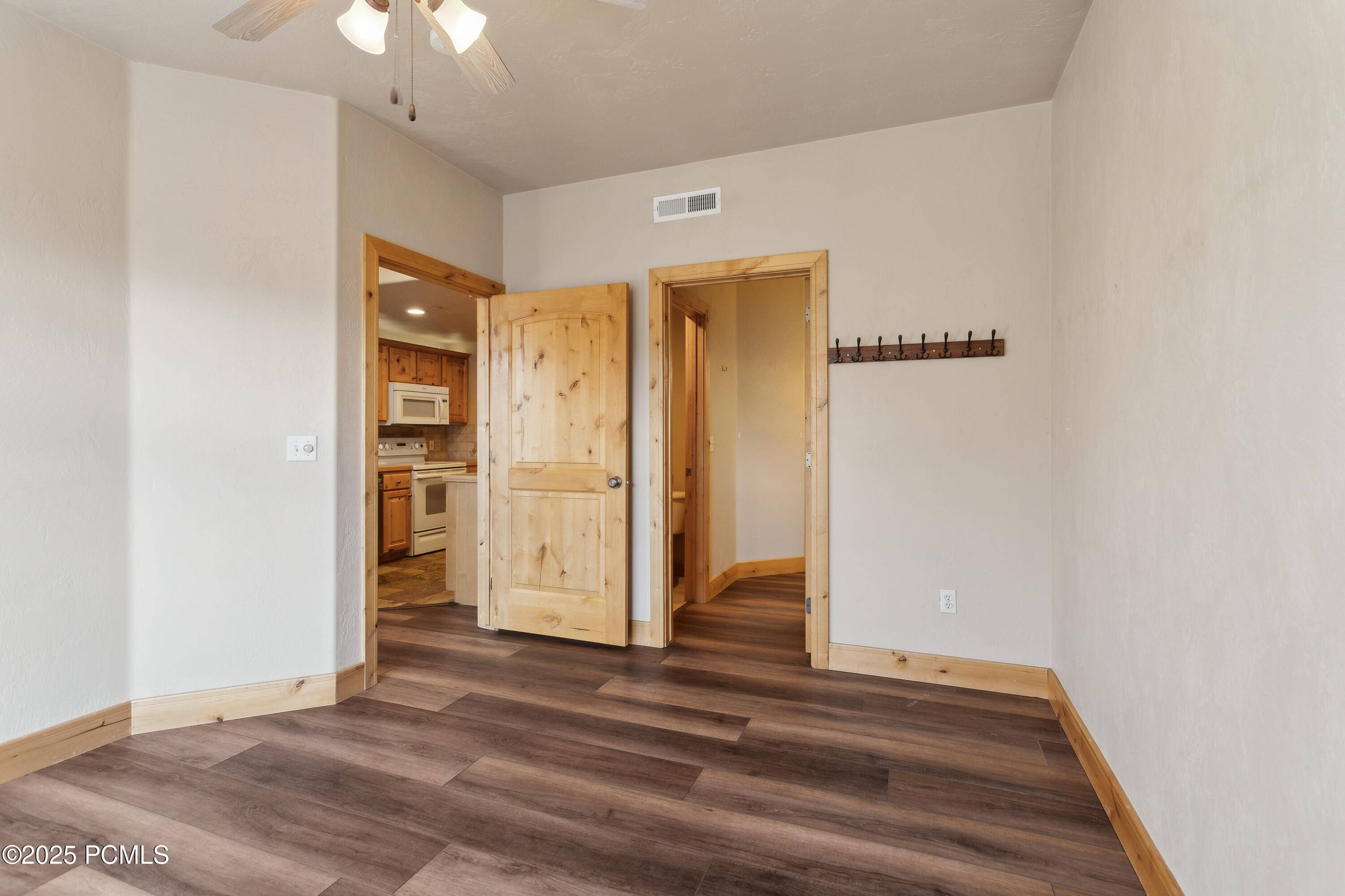 1705 Fox Hollow Lane Ln #E, Park City, Utah image 17