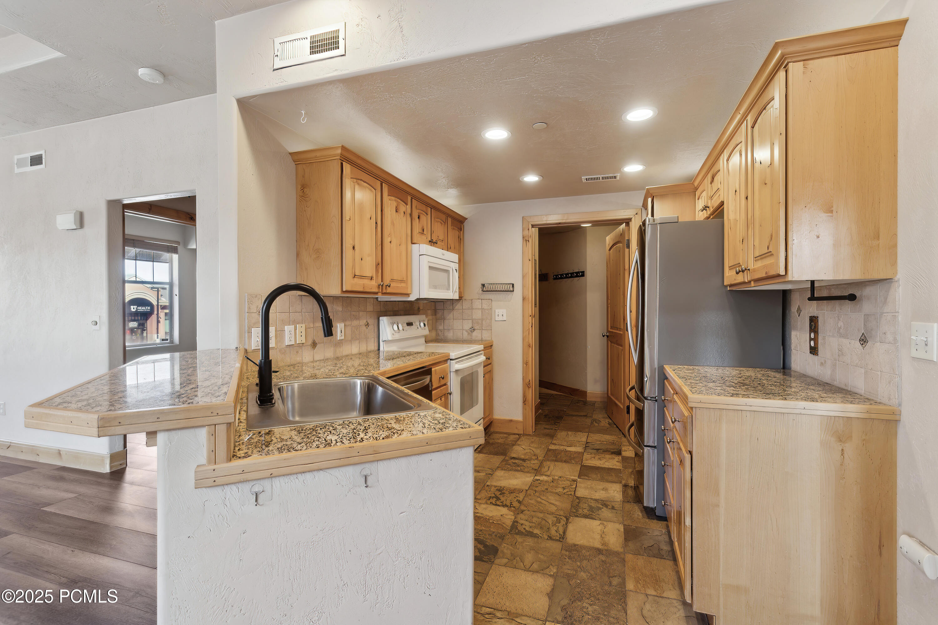1705 Fox Hollow Lane Ln #E, Park City, Utah image 12