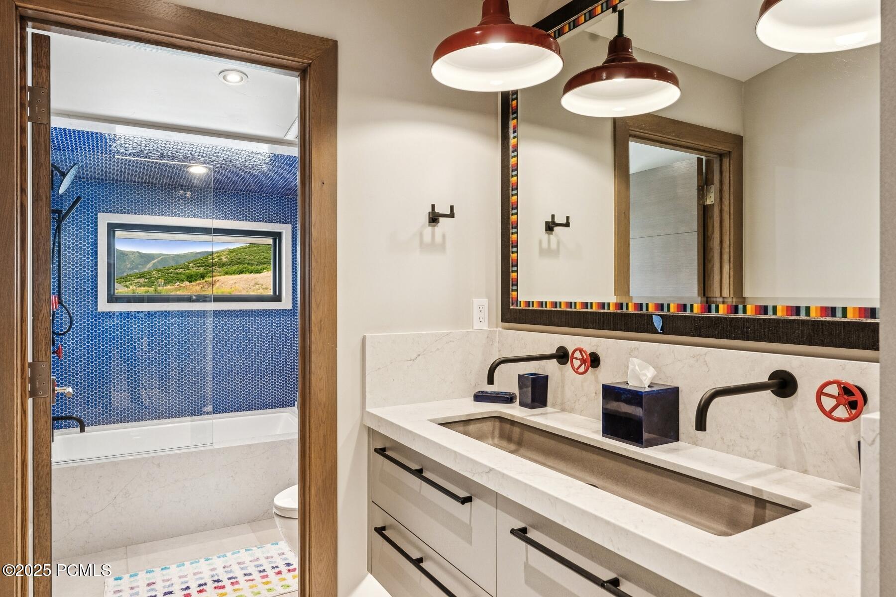 Kamas, Utah 84036, United States, 7 Bedrooms Bedrooms, ,11 BathroomsBathrooms,Residential,Active,159814