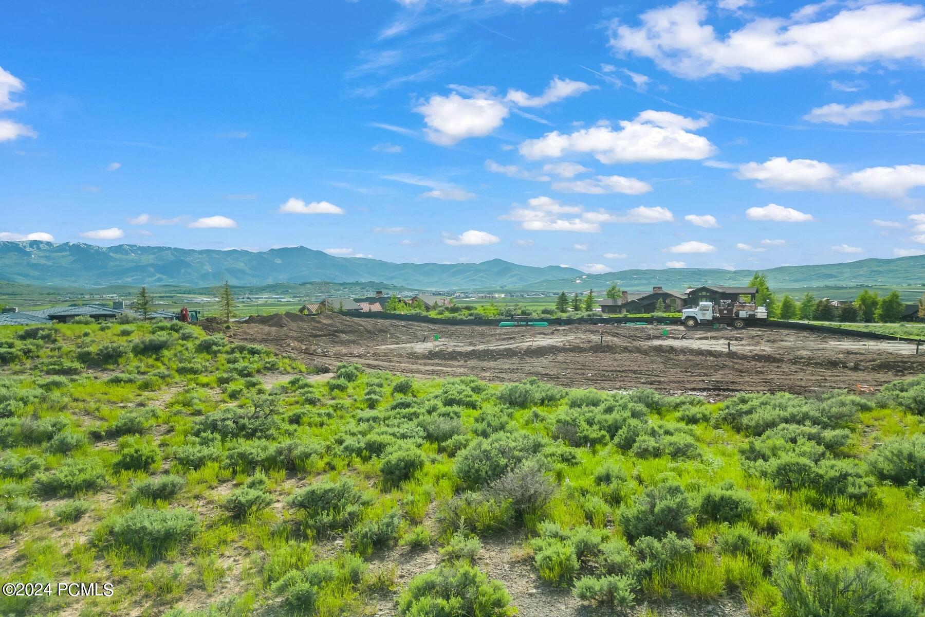 Park City, Utah 84098, United States, 5 Bedrooms Bedrooms, ,6 BathroomsBathrooms,Residential,Pending,72214
