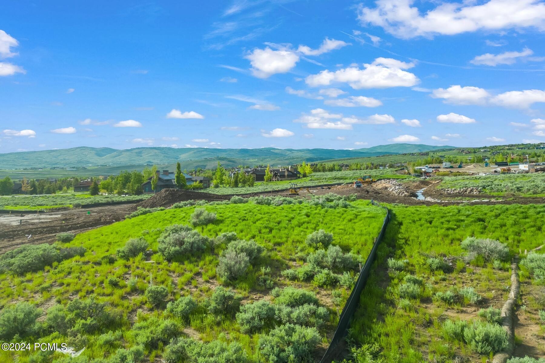 Park City, Utah 84098, United States, 5 Bedrooms Bedrooms, ,6 BathroomsBathrooms,Residential,Pending,72214