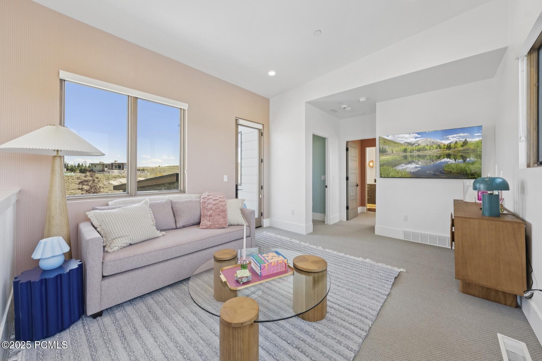 Park City, Utah 84098, United States, 4 Bedrooms Bedrooms, ,4 BathroomsBathrooms,Residential,Active,186928