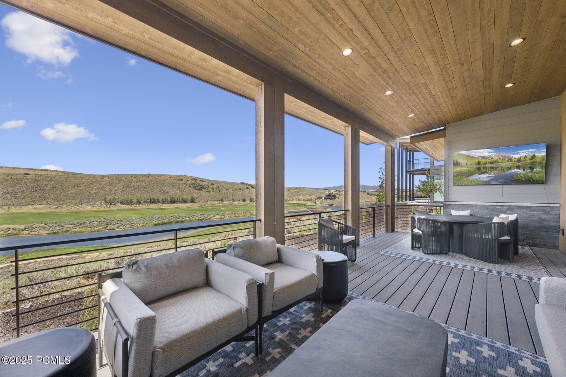 Park City, Utah 84098, United States, 4 Bedrooms Bedrooms, ,4 BathroomsBathrooms,Residential,Active,186928