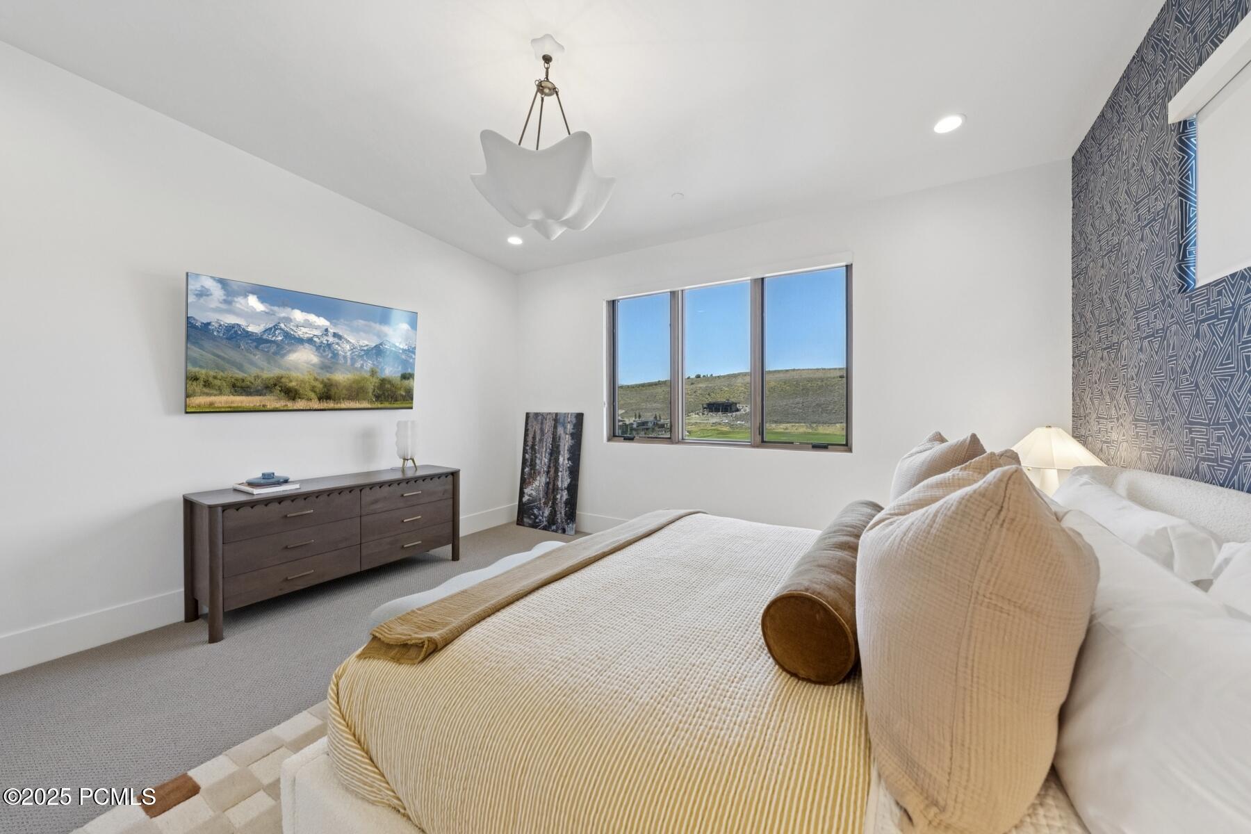 Park City, Utah 84098, United States, 4 Bedrooms Bedrooms, ,4 BathroomsBathrooms,Residential,Active,186928