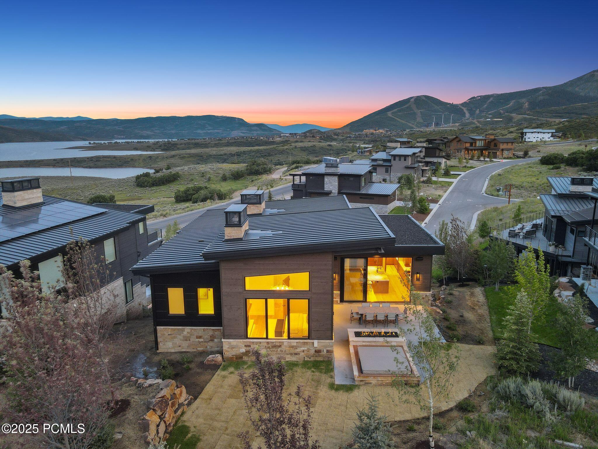 Mayflower Mountain, Utah 84032, United States, 5 Bedrooms Bedrooms, ,7 BathroomsBathrooms,Residential,Active,154050