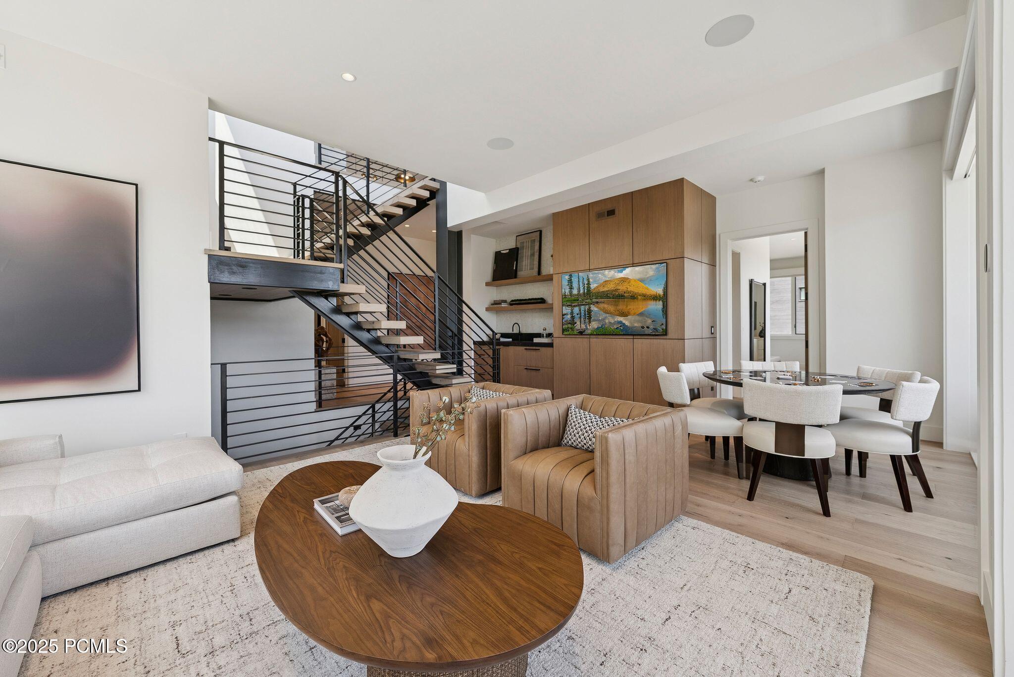 Mayflower Mountain, Utah 84032, United States, 5 Bedrooms Bedrooms, ,7 BathroomsBathrooms,Residential,Active,154050