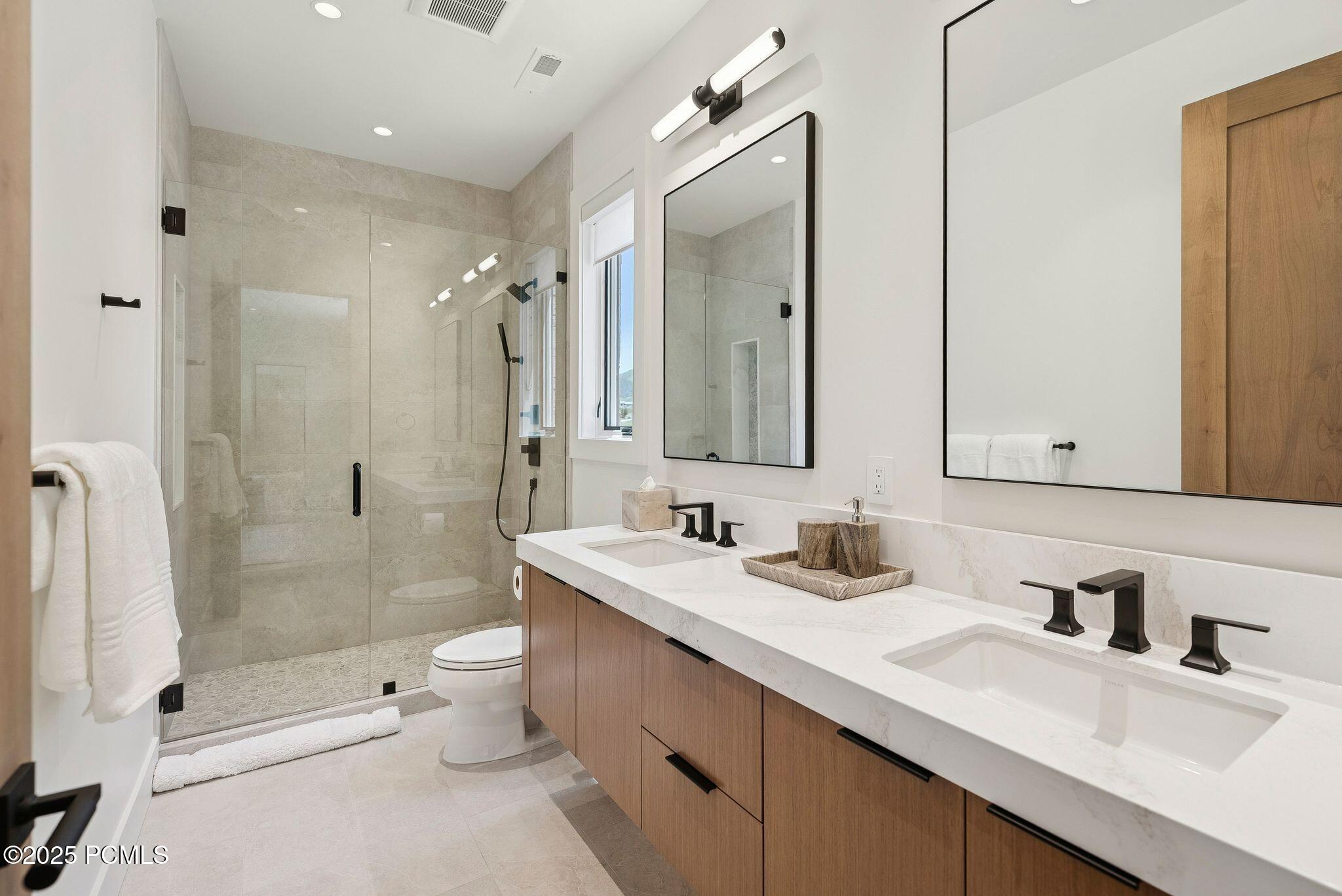 Mayflower Mountain, Utah 84032, United States, 5 Bedrooms Bedrooms, ,7 BathroomsBathrooms,Residential,Active,154050