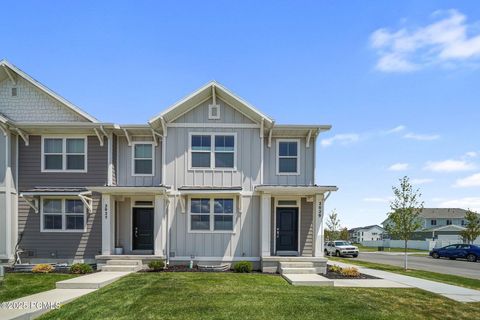 Townhouse For Sale - 2029 S Sawmill Boulevard<br/> Heber City, UT 84032