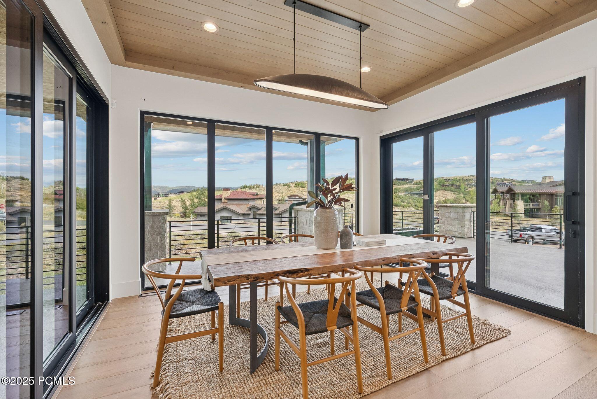 Park City, Utah 84098, United States, 5 Bedrooms Bedrooms, ,7 BathroomsBathrooms,Residential,Active,197235