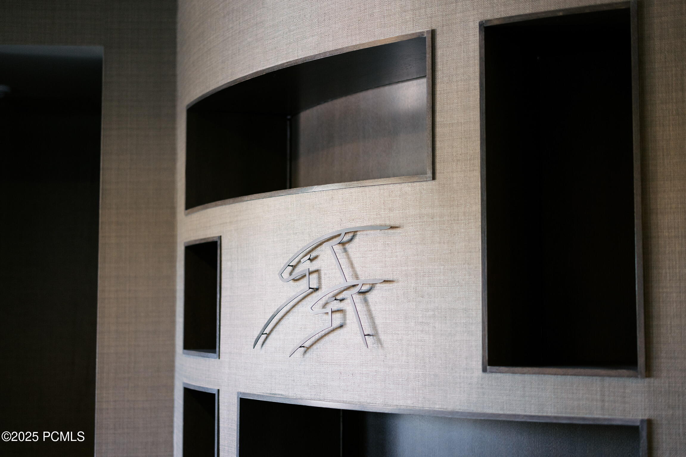 Park City, Utah 84098, United States, 5 Bedrooms Bedrooms, ,7 BathroomsBathrooms,Residential,Active,197235