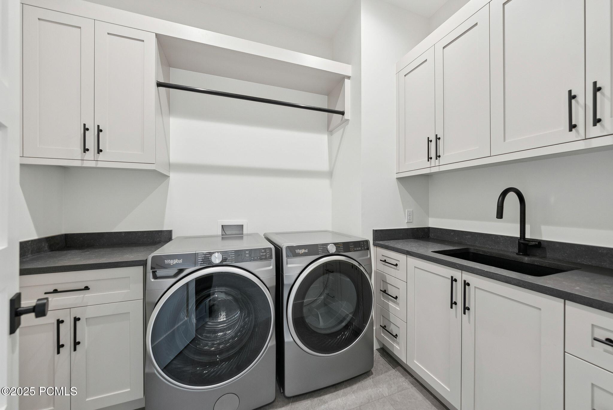 Park City, Utah 84098, United States, 5 Bedrooms Bedrooms, ,7 BathroomsBathrooms,Residential,Active,197235