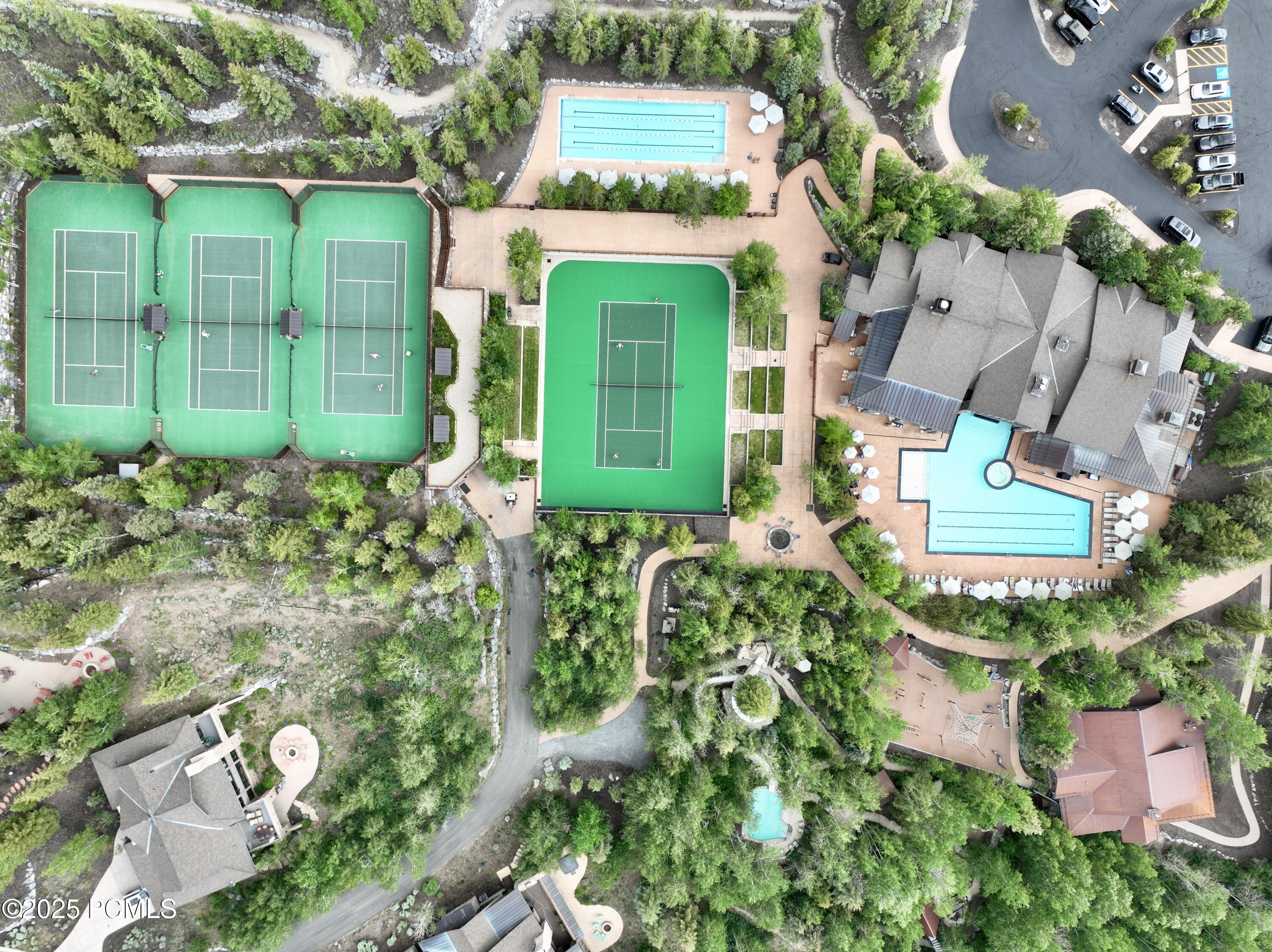 Park City, Utah 84098, United States, 5 Bedrooms Bedrooms, ,7 BathroomsBathrooms,Residential,Active,197235