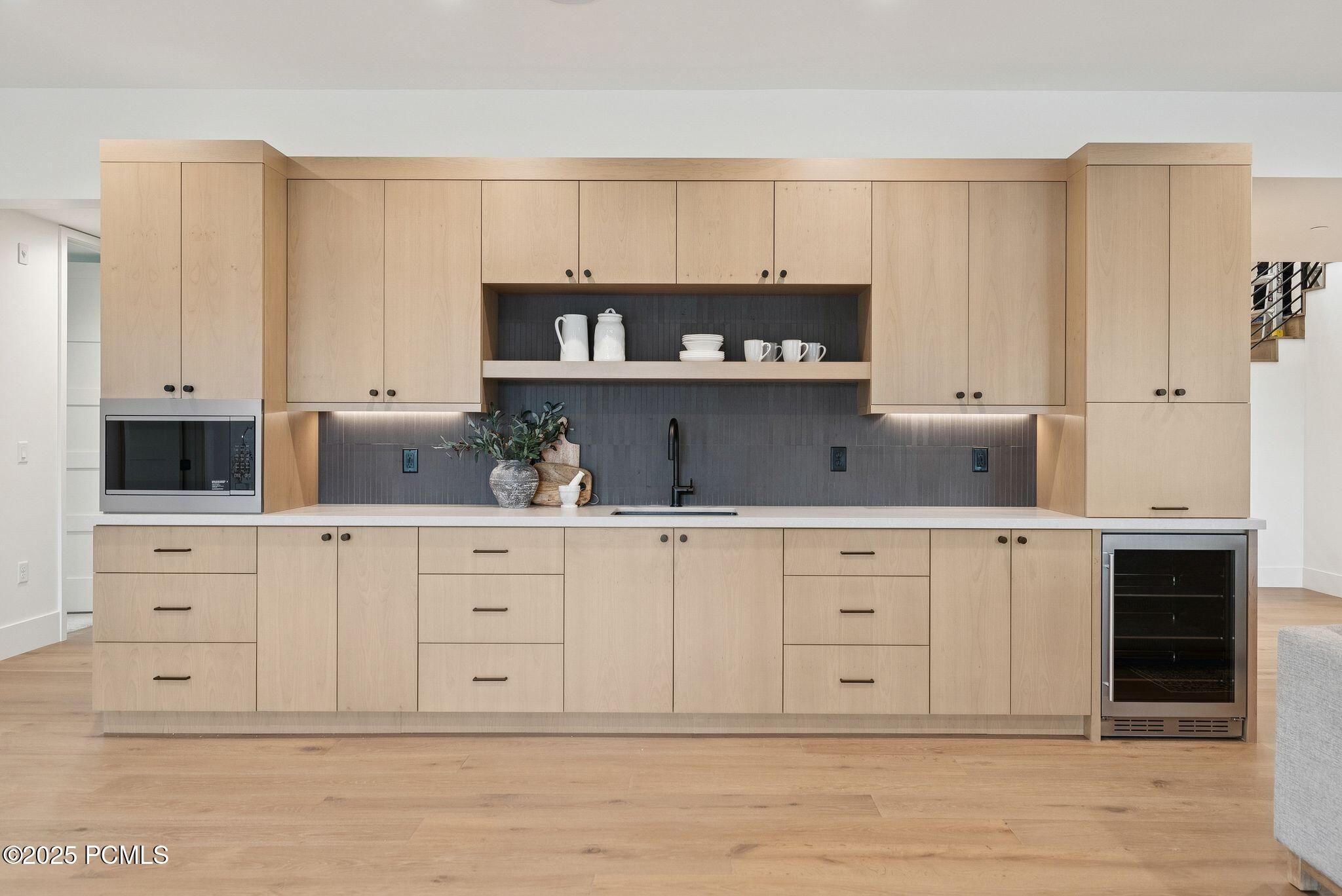 Park City, Utah 84098, United States, 5 Bedrooms Bedrooms, ,7 BathroomsBathrooms,Residential,Active,197235