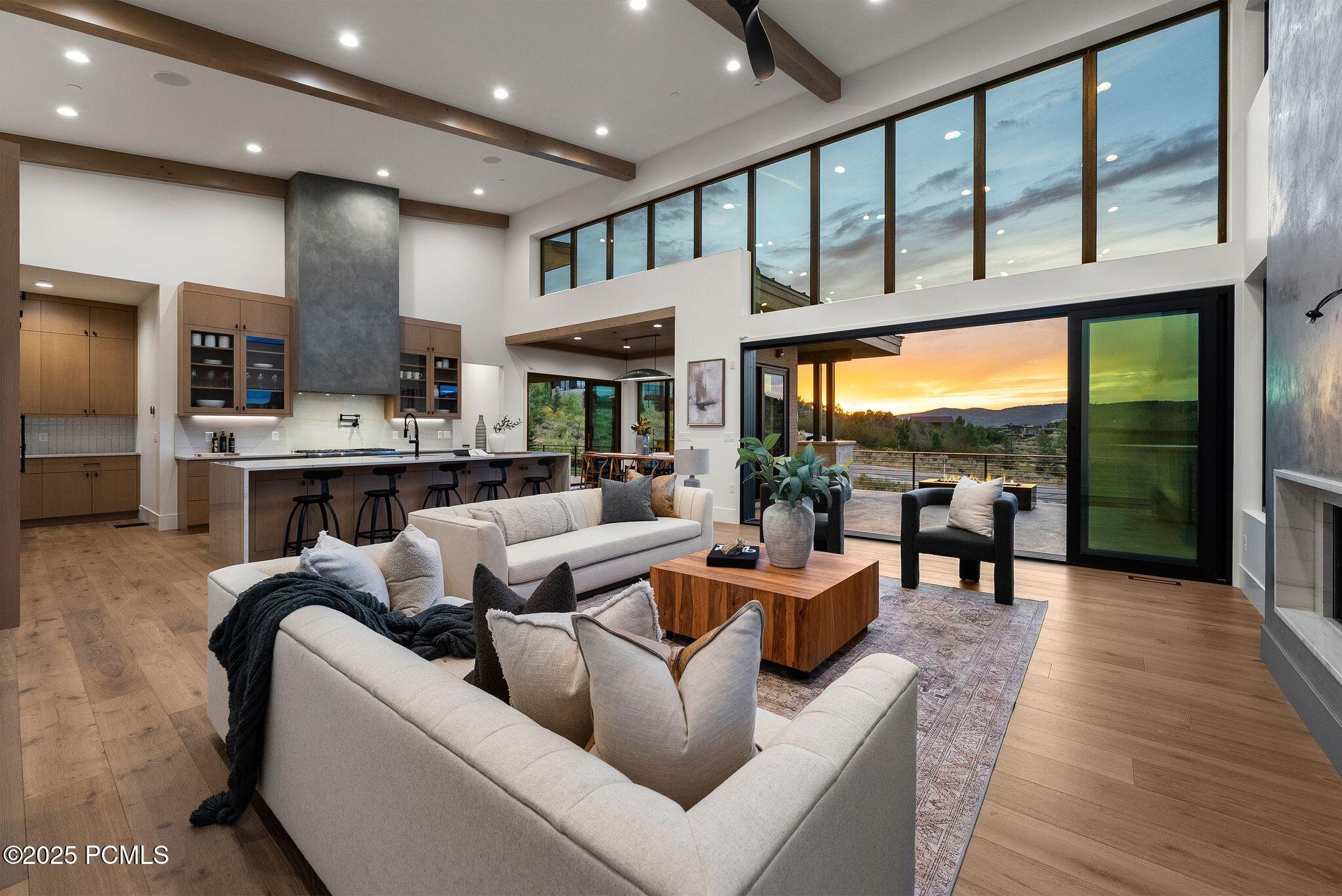 Park City, Utah 84098, United States, 5 Bedrooms Bedrooms, ,7 BathroomsBathrooms,Residential,Active,197235