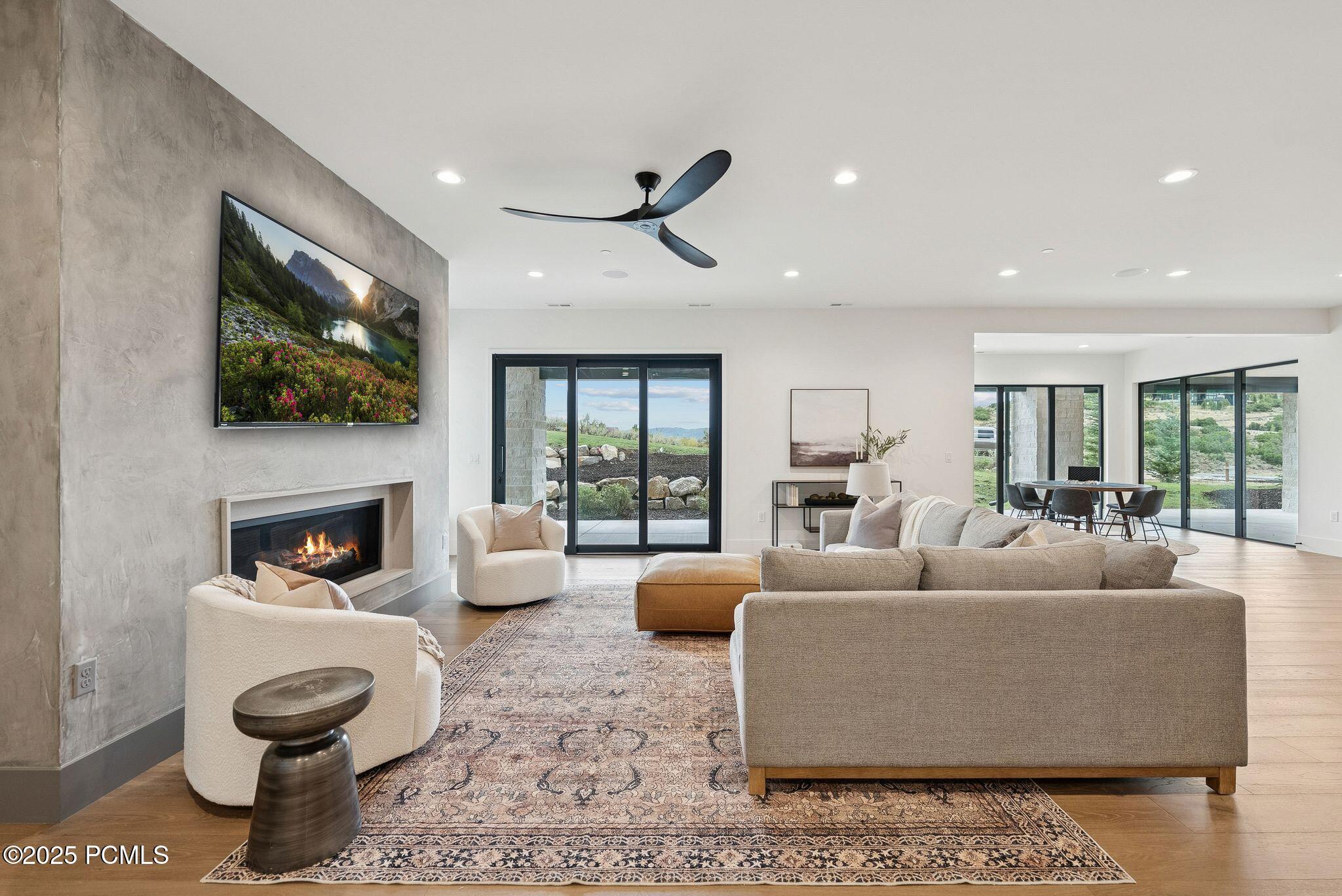 Park City, Utah 84098, United States, 5 Bedrooms Bedrooms, ,7 BathroomsBathrooms,Residential,Active,197235