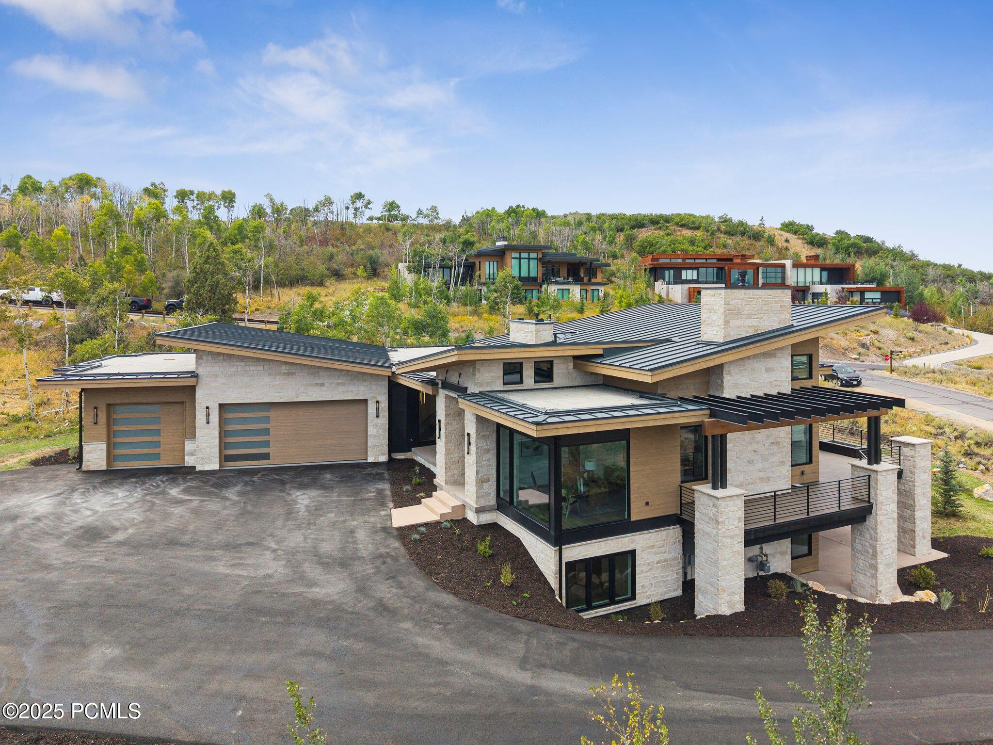 Park City, Utah 84098, United States, 5 Bedrooms Bedrooms, ,7 BathroomsBathrooms,Residential,Active,197235