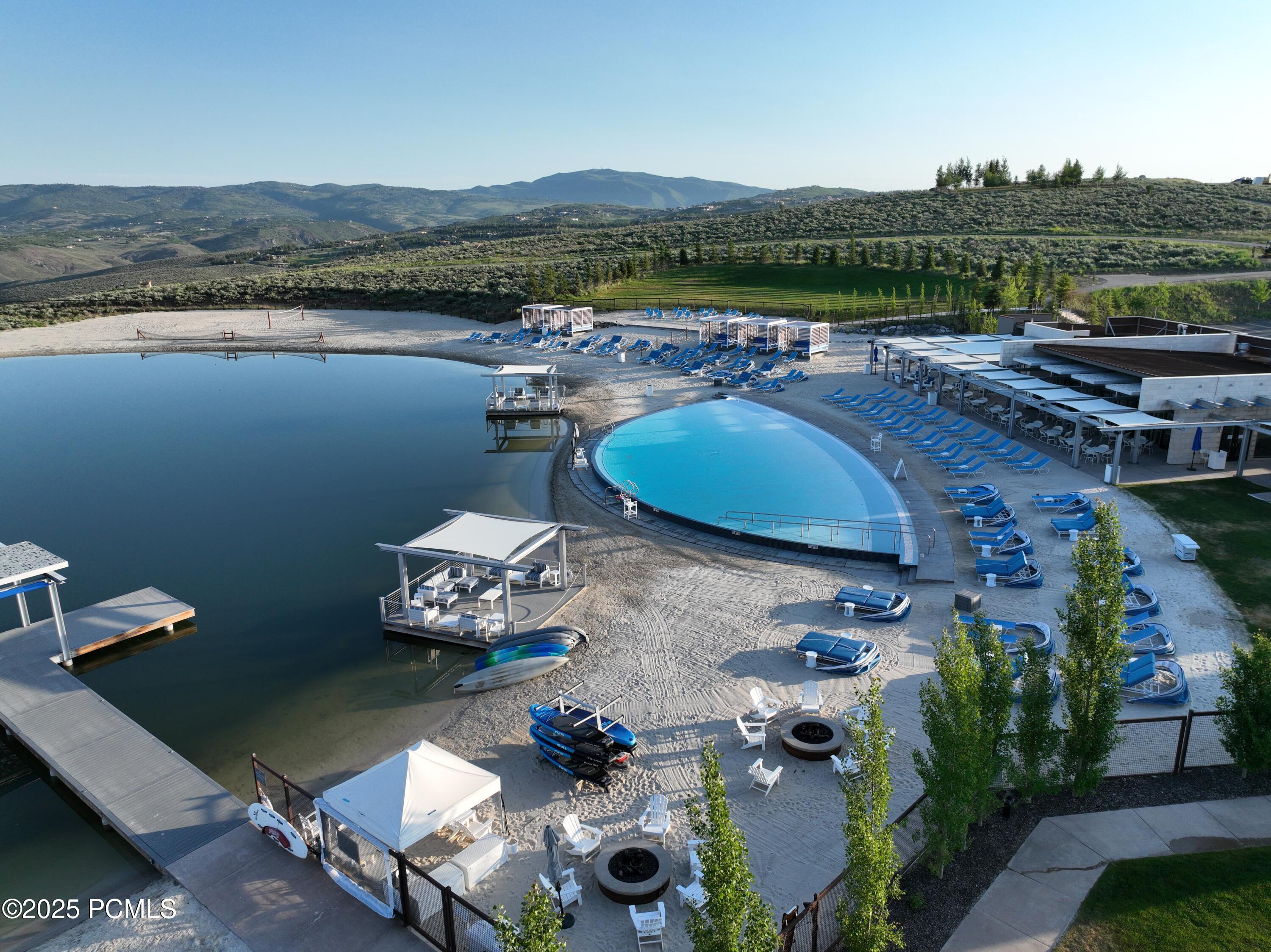 Park City, Utah 84098, United States, 5 Bedrooms Bedrooms, ,7 BathroomsBathrooms,Residential,Active,197235