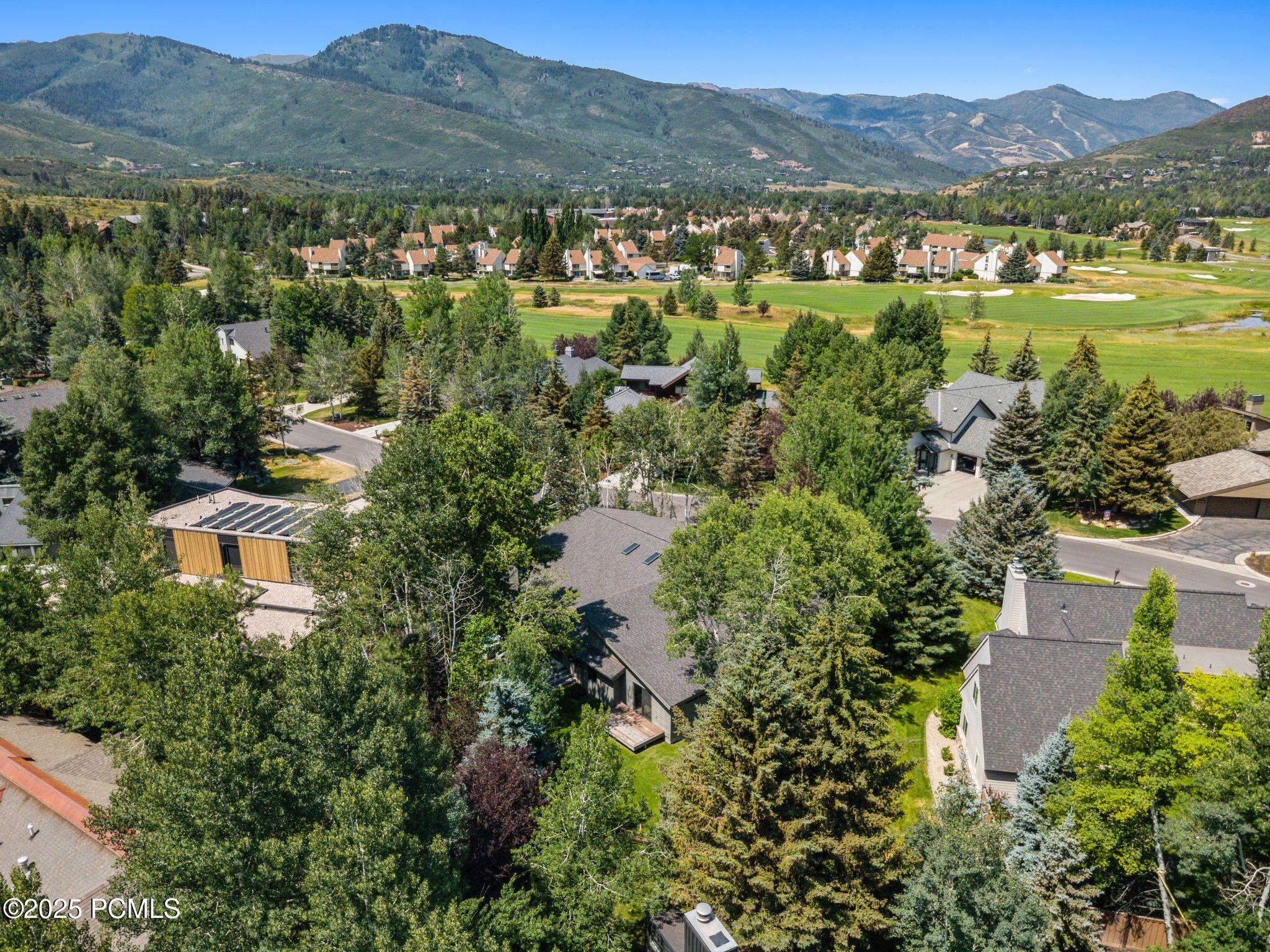 Park City, Utah 84060, United States, 4 Bedrooms Bedrooms, ,3 BathroomsBathrooms,Residential,Active,175655