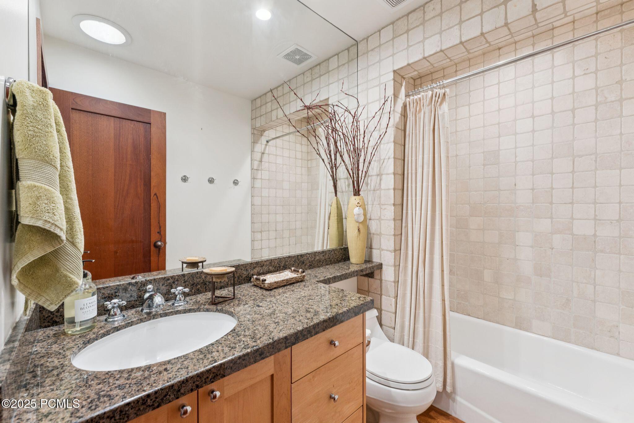 Park City, Utah 84060, United States, 4 Bedrooms Bedrooms, ,3 BathroomsBathrooms,Residential,Active,175655