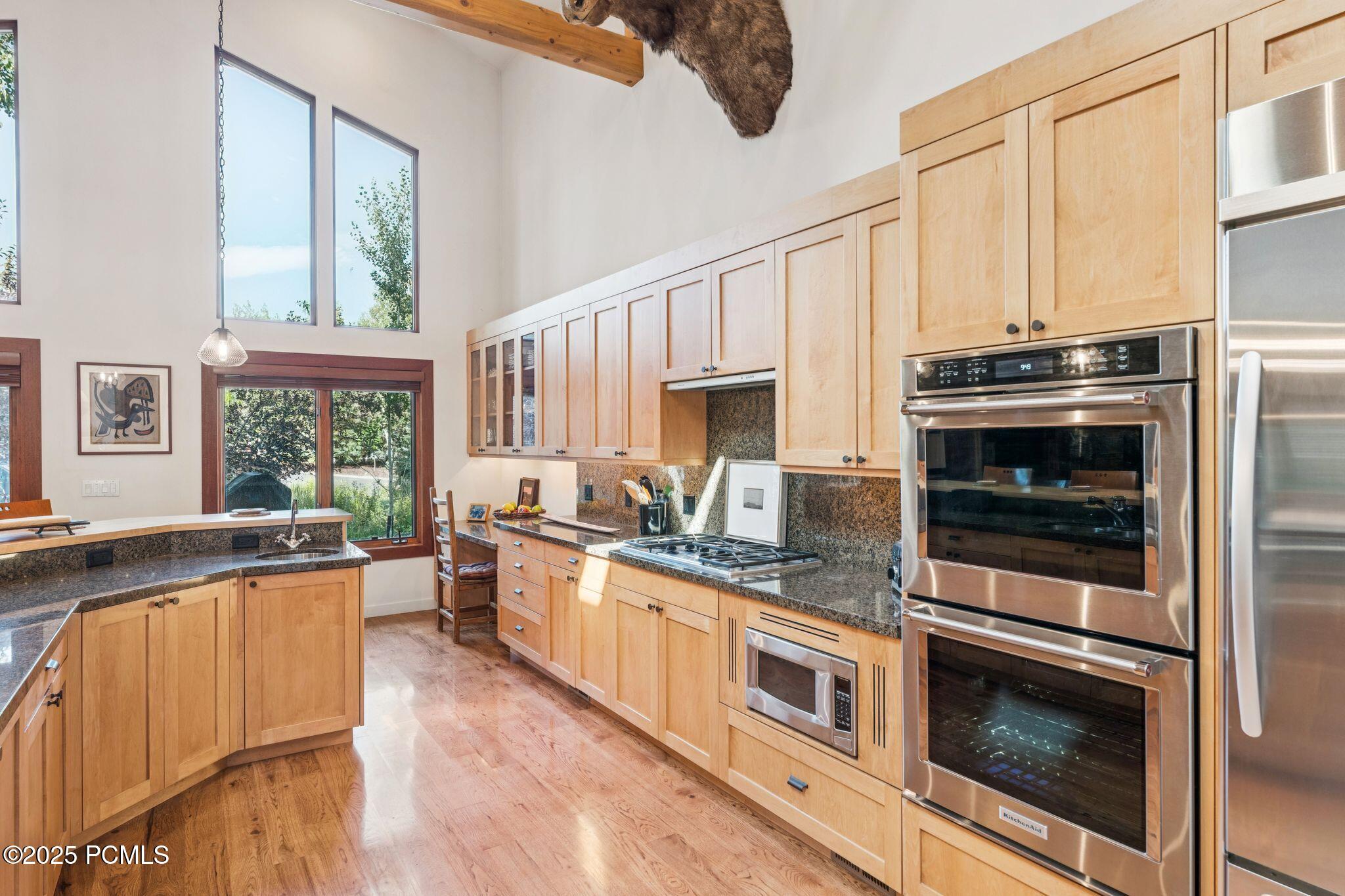 Park City, Utah 84060, United States, 4 Bedrooms Bedrooms, ,3 BathroomsBathrooms,Residential,Active,175655