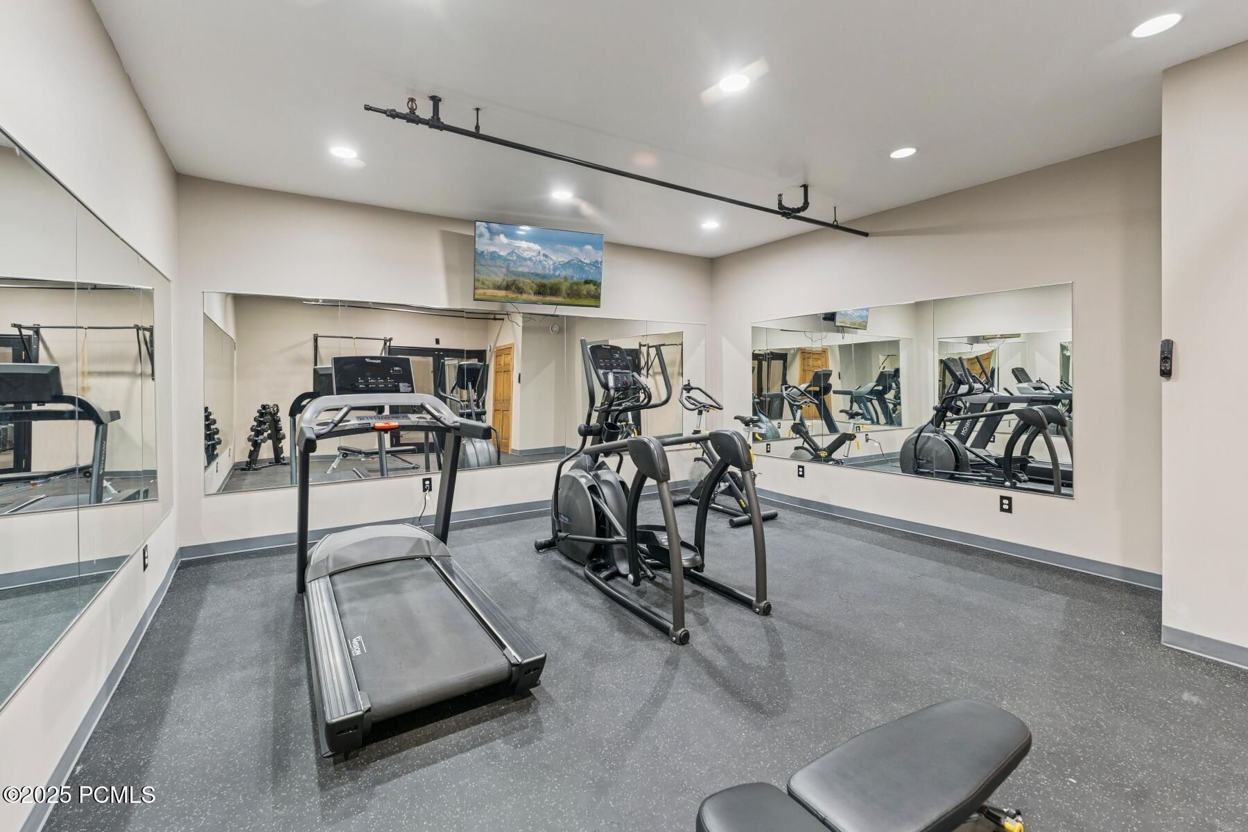 Park City, Utah 84060, United States, 2 Bedrooms Bedrooms, ,2 BathroomsBathrooms,Residential,Active,222964