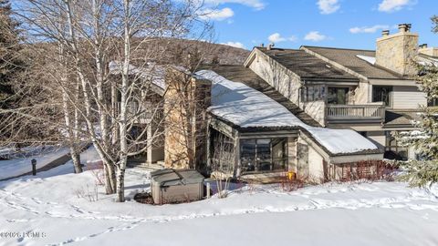 Townhouse For Sale - 1516 Deer Valley Drive #25<br/> Summit County, Park City, UT 84060