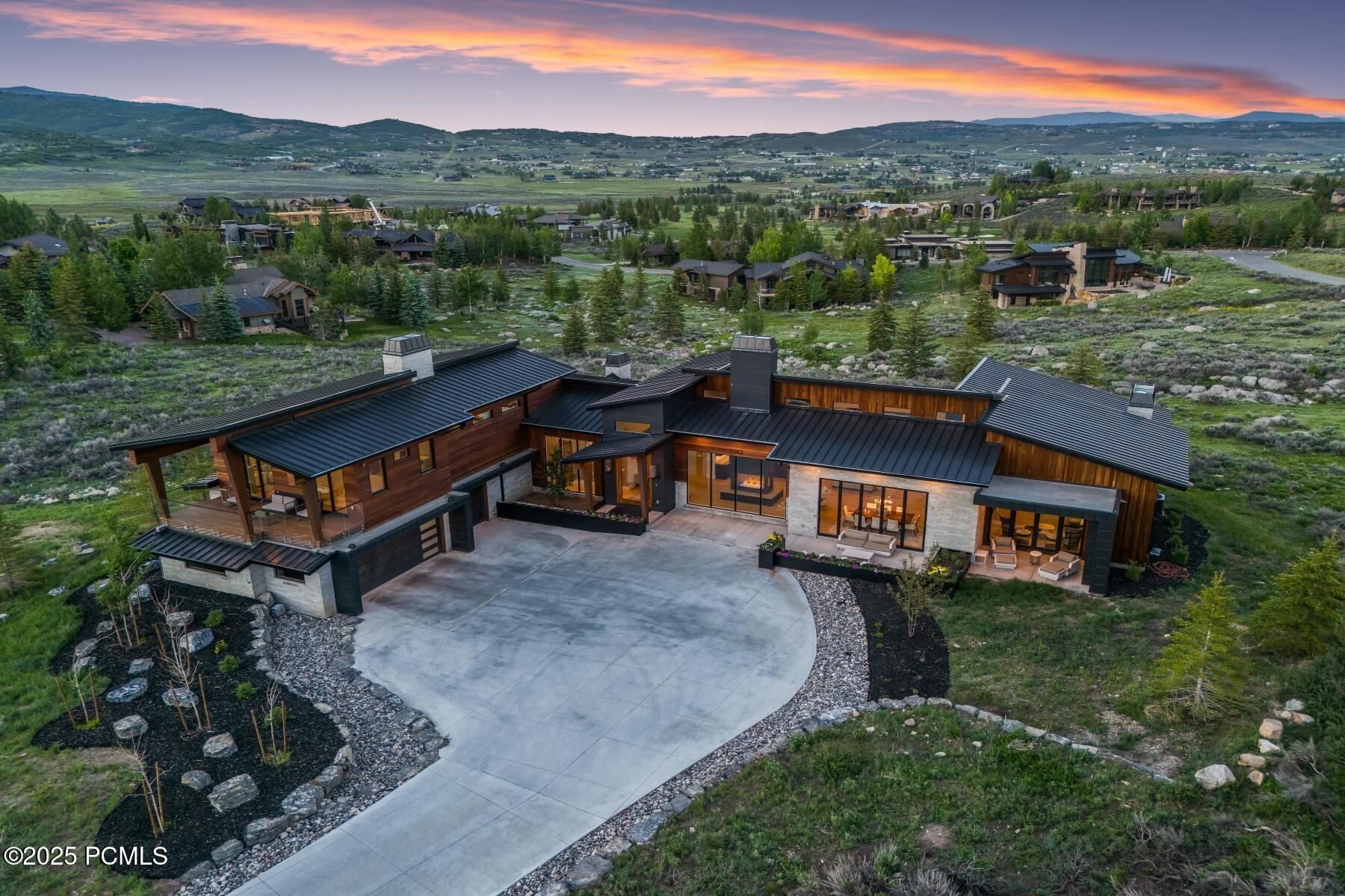 Park City, Utah 84098, United States, 6 Bedrooms Bedrooms, ,8 BathroomsBathrooms,Residential,Active,97772