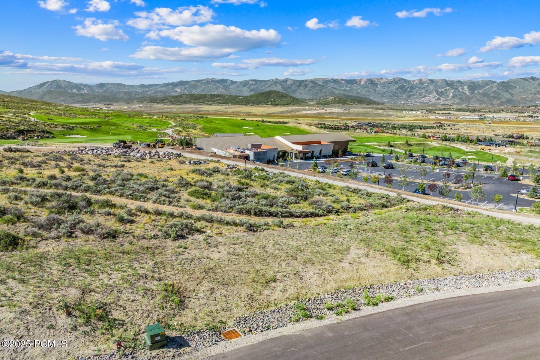 Park City, Utah 84098, United States, 4 Bedrooms Bedrooms, ,6 BathroomsBathrooms,Residential,Pending,222851