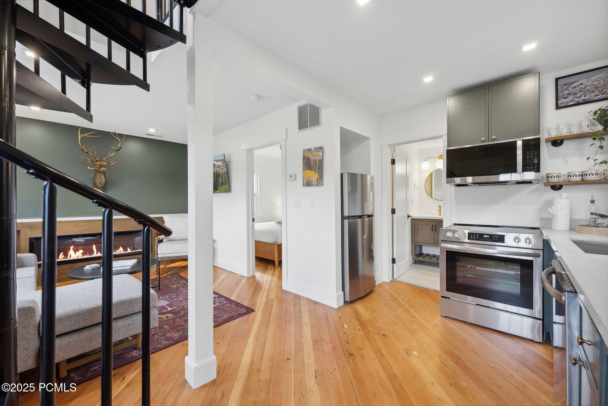 236 Woodside Avenue #11, Park City, Utah image 17