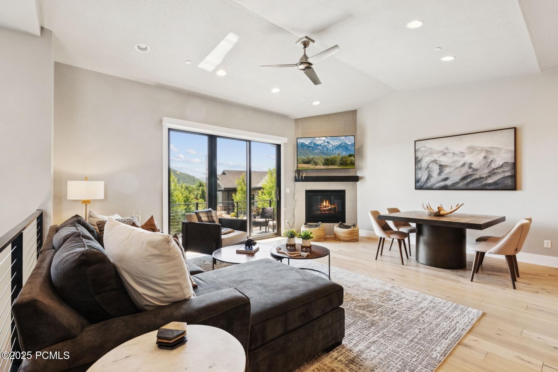 Park City, Utah 84098, United States, 4 Bedrooms Bedrooms, ,3 BathroomsBathrooms,Residential,Active,159254