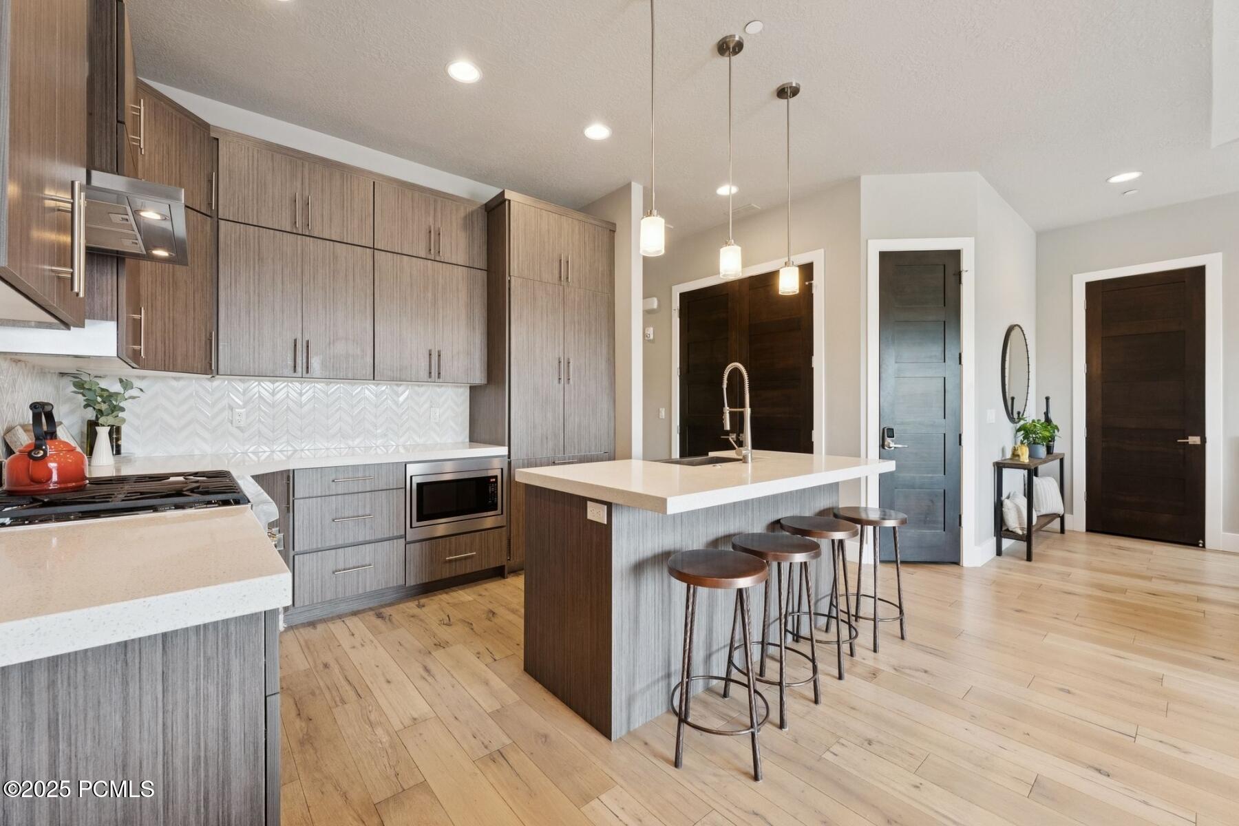 Park City, Utah 84098, United States, 4 Bedrooms Bedrooms, ,3 BathroomsBathrooms,Residential,Active,159254