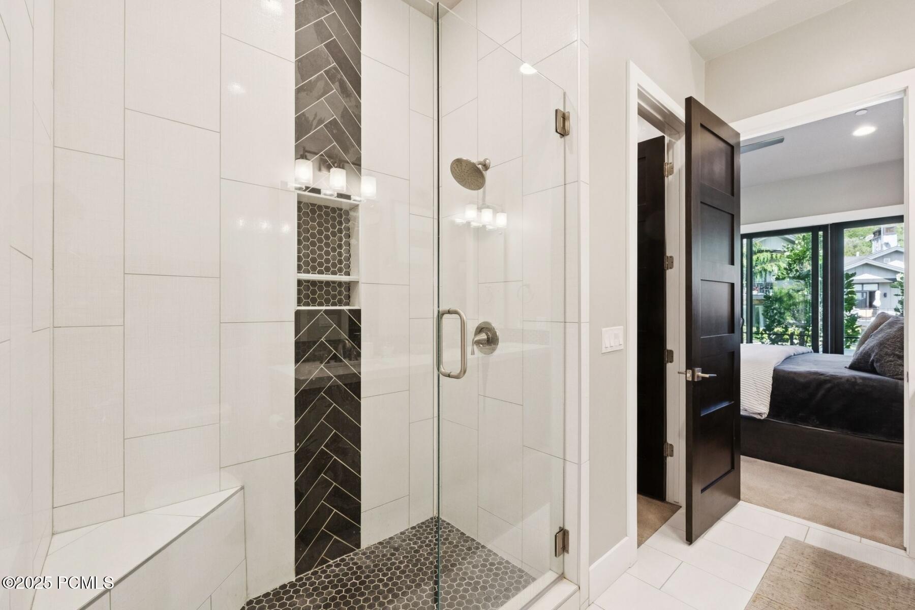 Park City, Utah 84098, United States, 4 Bedrooms Bedrooms, ,3 BathroomsBathrooms,Residential,Active,159254