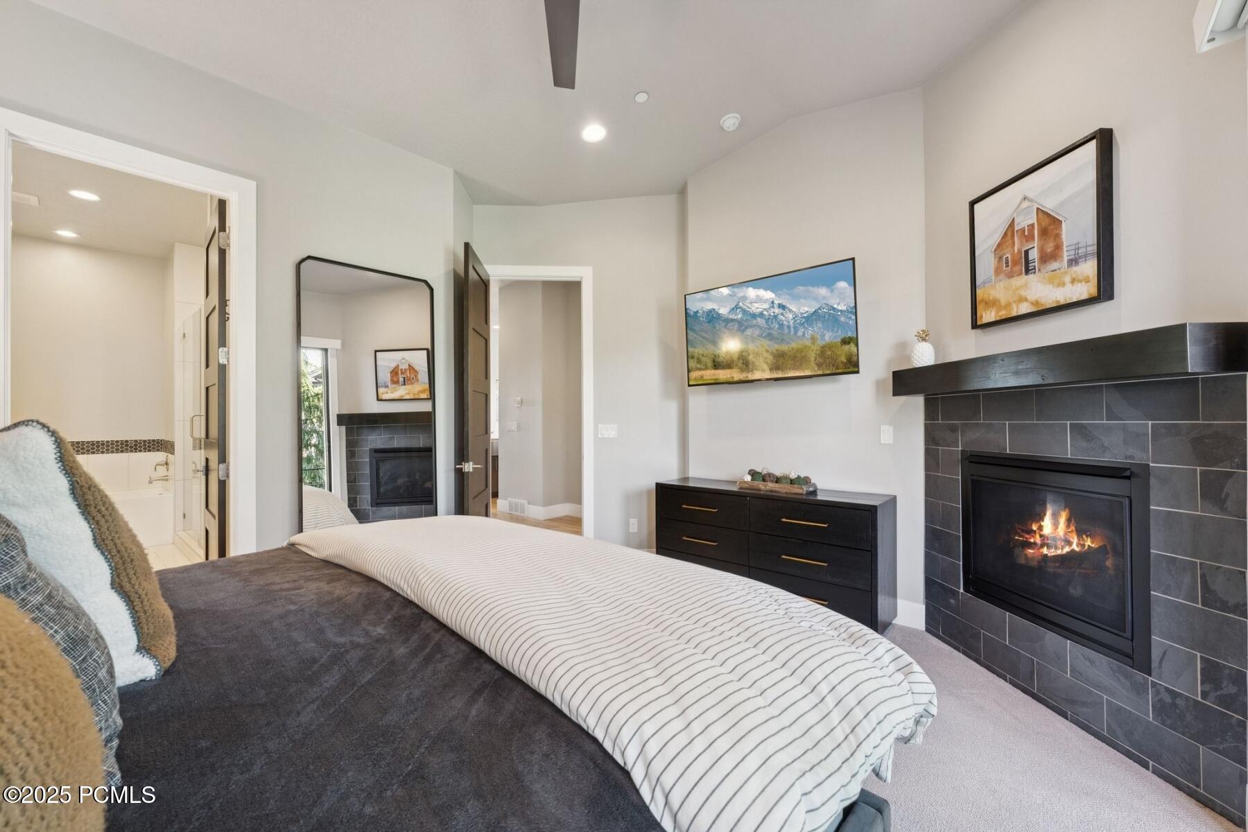 Park City, Utah 84098, United States, 4 Bedrooms Bedrooms, ,3 BathroomsBathrooms,Residential,Active,159254